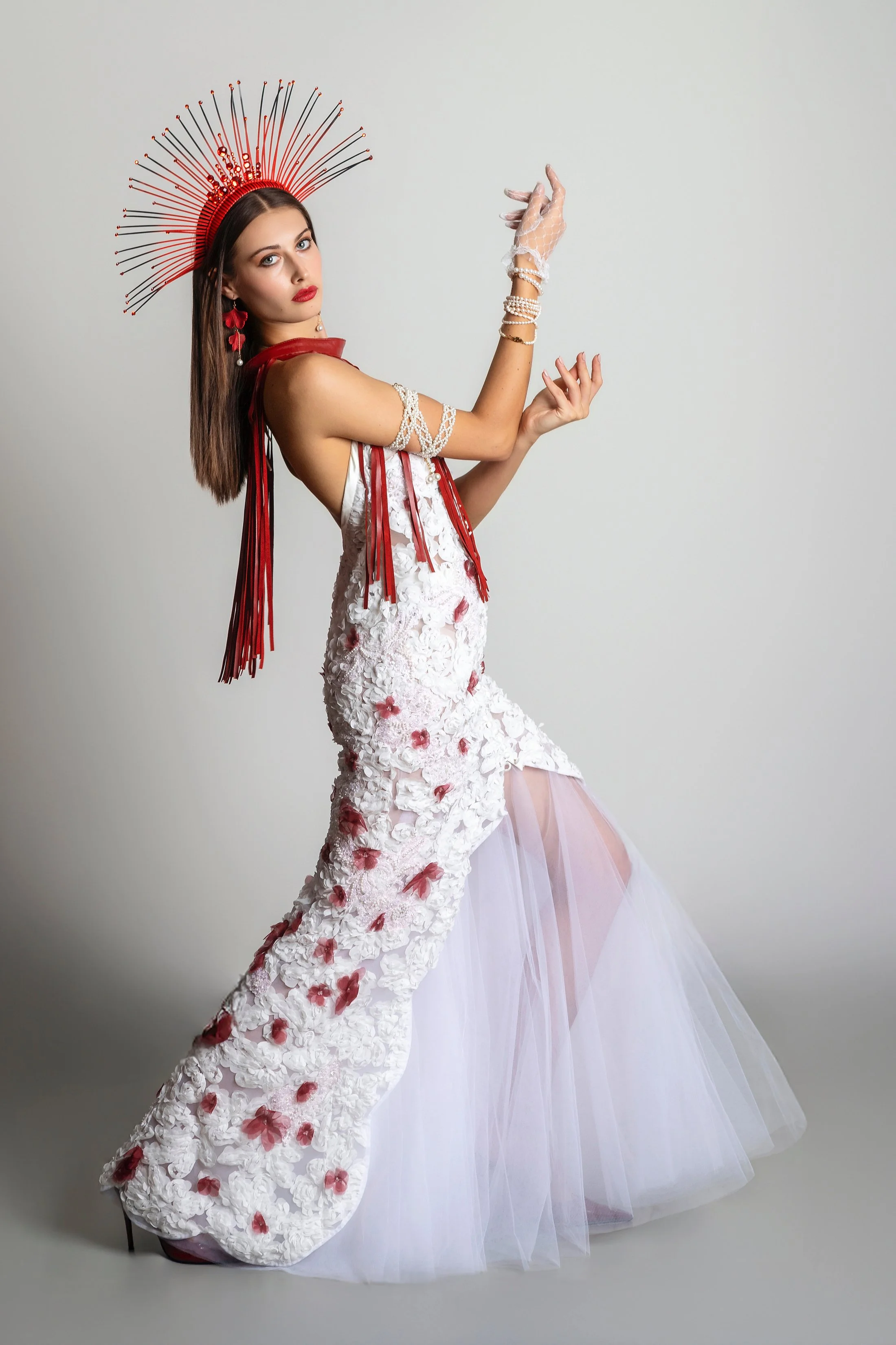 odel : Tekla Peterffy | Tog: Zoe Varol | HM & Hairpiece: Lori S Makeup & FX | Designers : Letheronme & Annaliseemmi