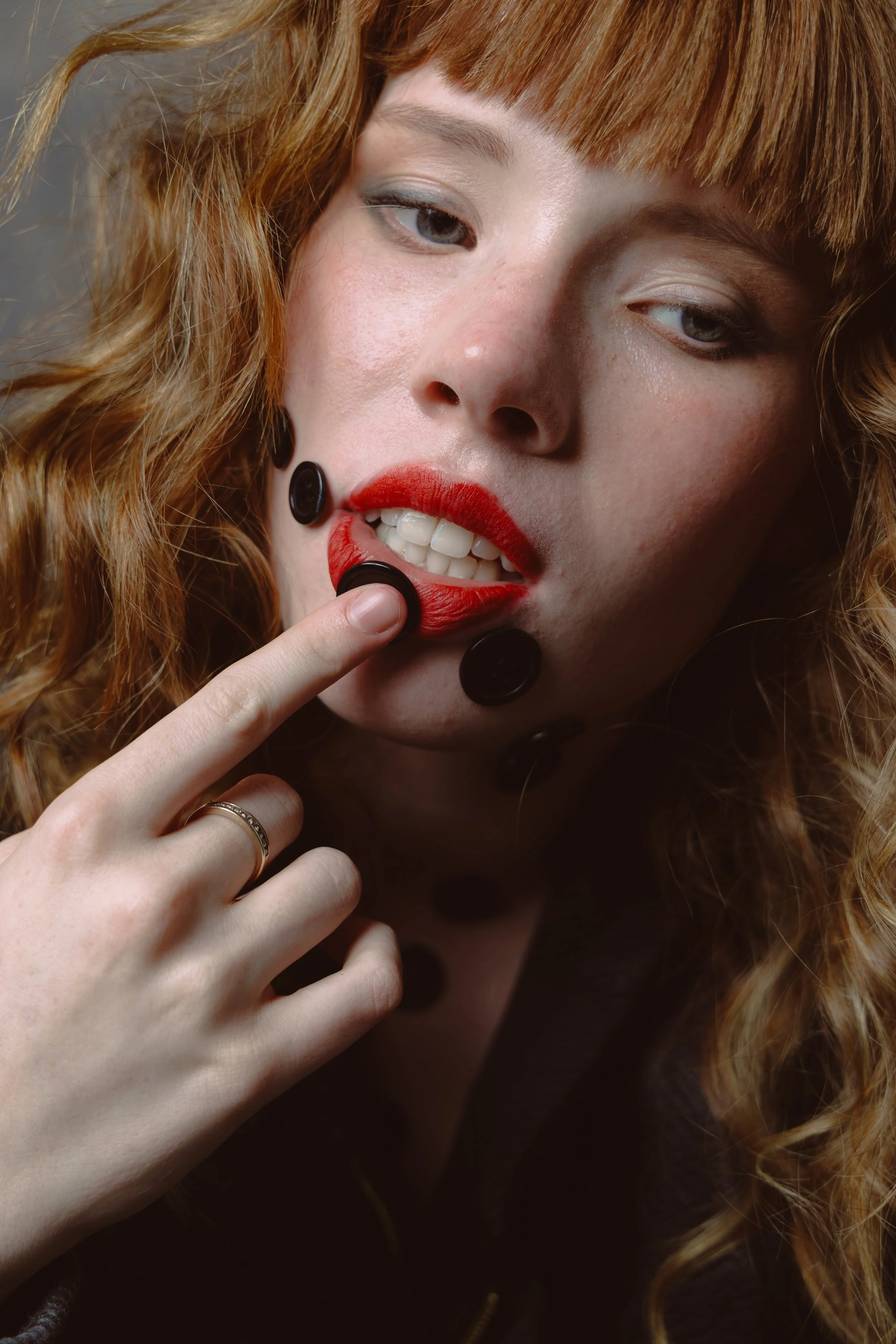 HMUA: Lori S Makeup & FX |
Photographer: @lou.studios_
Assistant: @finerystud
Agency: @facon_au
Talent: @alexx_wolfie 
Designers: @ethero_____ and @therabbana
Stylist: @520manqi