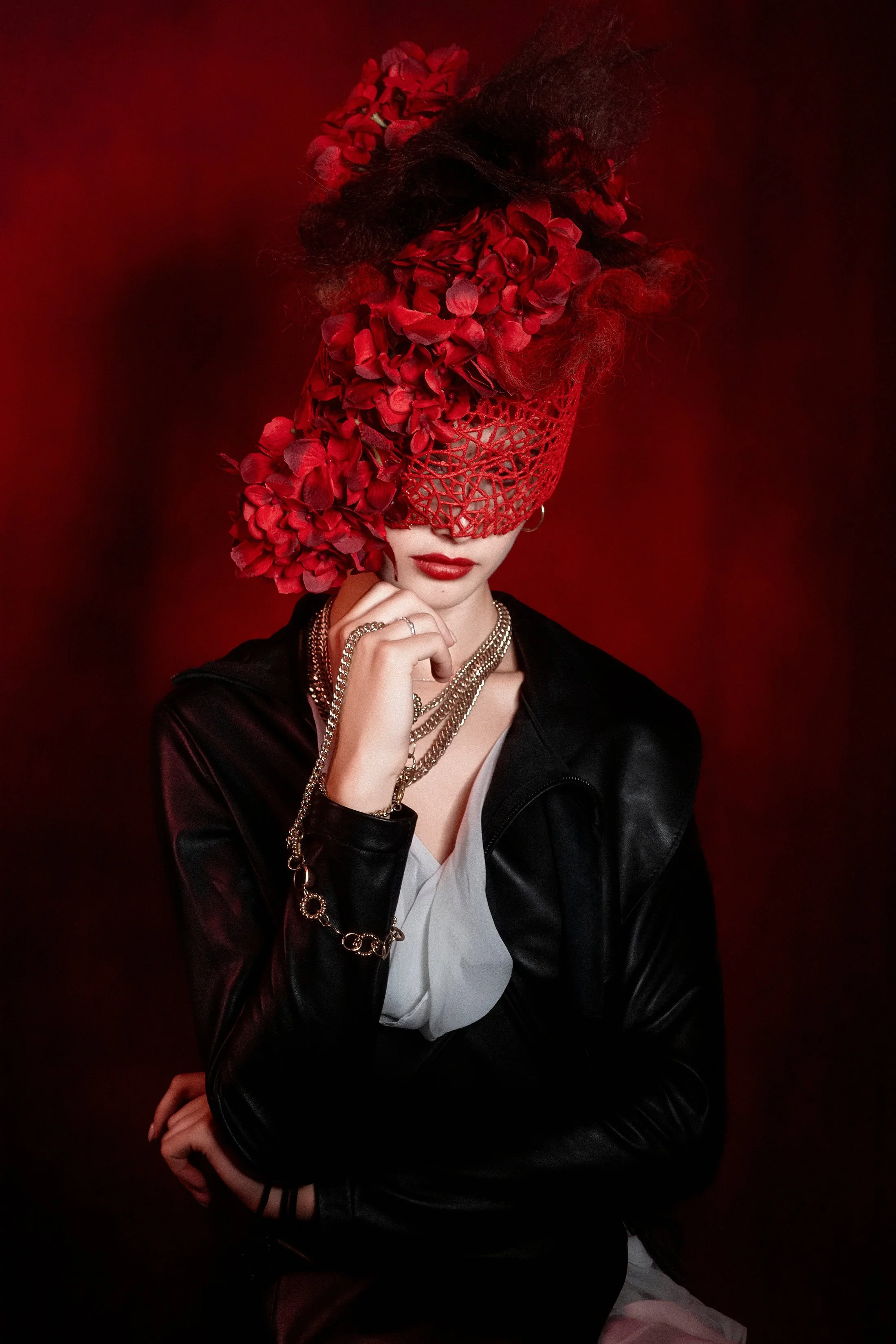 odel : Tekla Peterffy | Tog: Zoe Varol | HM & Hairpiece: Lori S Makeup & FX | Designers : Letheronme & Annaliseemmi