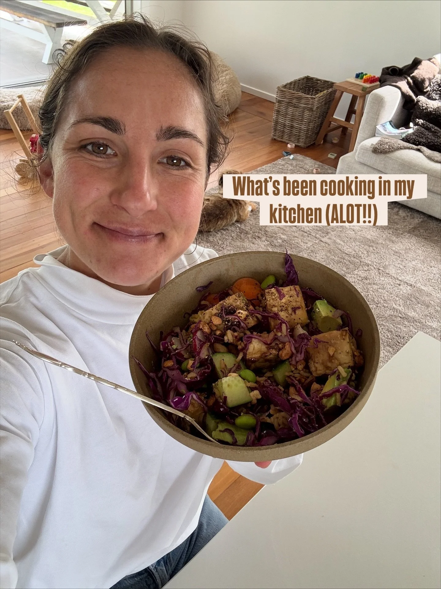 Can&rsquo;t get me away from the Two Raw Sisters App🤌🏼

Hard to when it makes me feel my best self without having to spend hours in the kitchen or stress about what to eat 💕