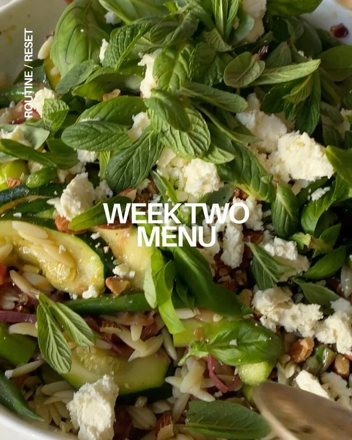 A stress-free week starts here 🩵

On the menu for week two:

- Carrot, Apple + Turmeric Overnight Chia Oats
- PB+J Baked Oats
- Herby Feta Frittata
- The Brown Rice Salad
- Summer Orzo Salad
- Quinoa, Crispy Chickpeas + Halloumi
- Chocolate Almond B