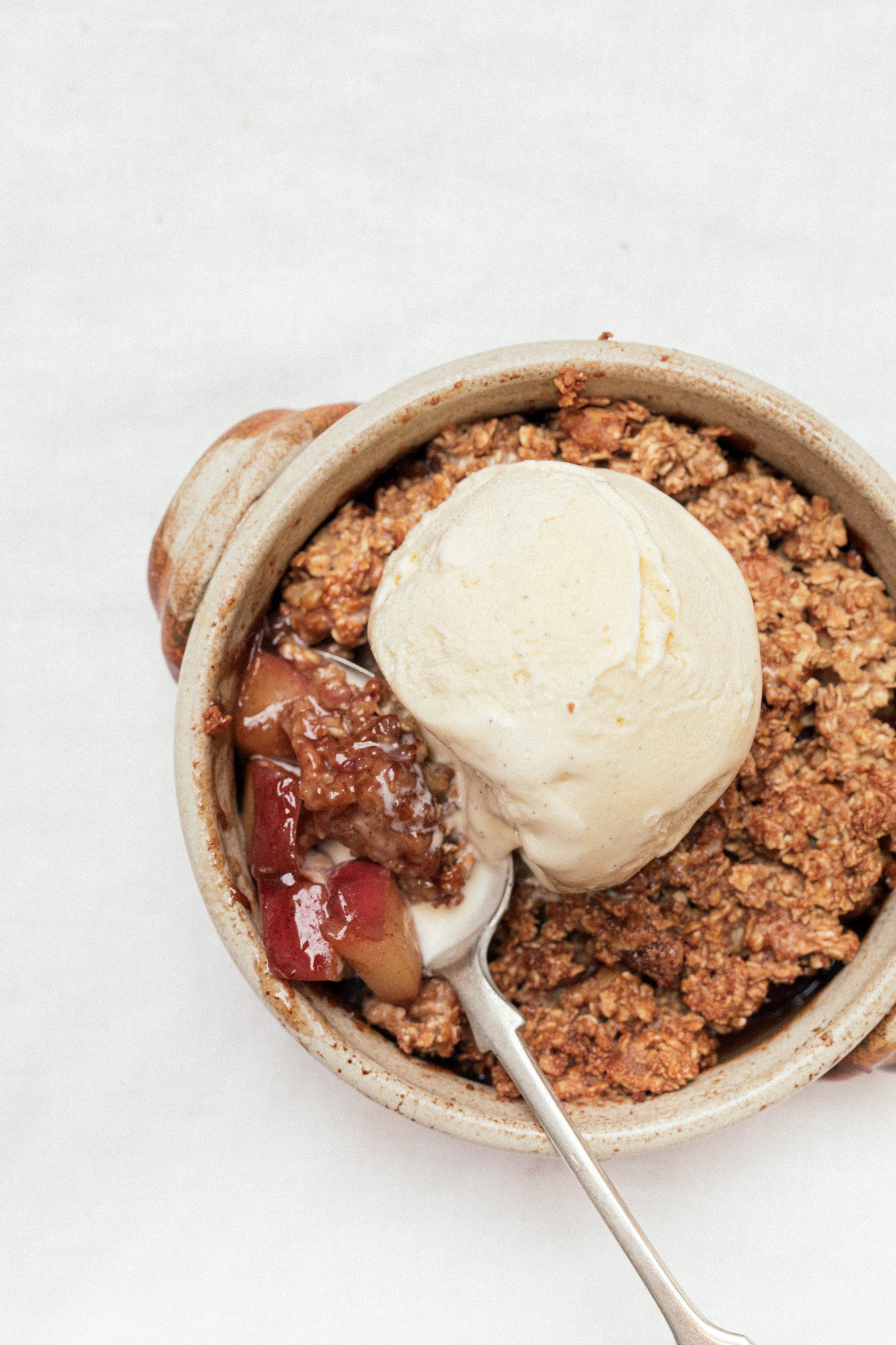 Caramel Apple Crumble