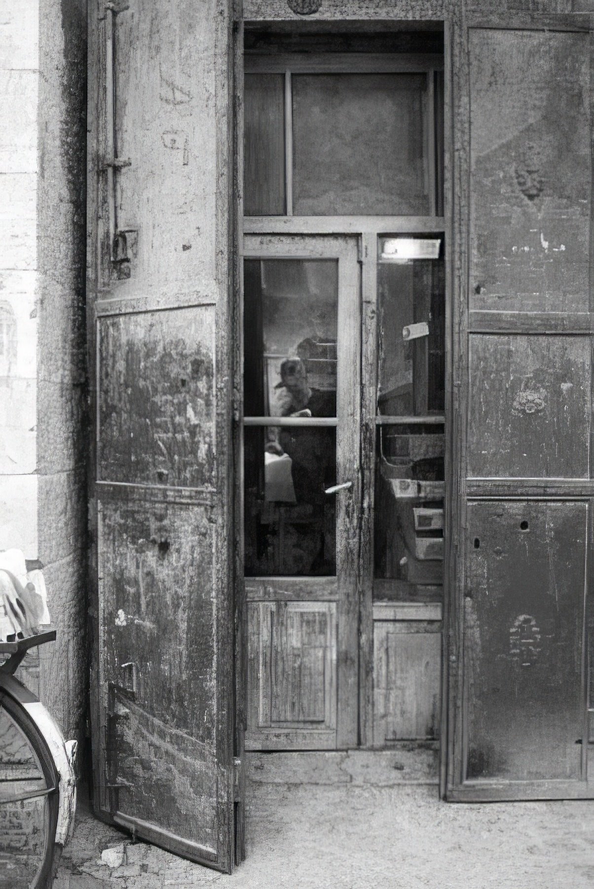 Self-Portrait-Meah-Shearim-topaz-enhance-4x.jpg