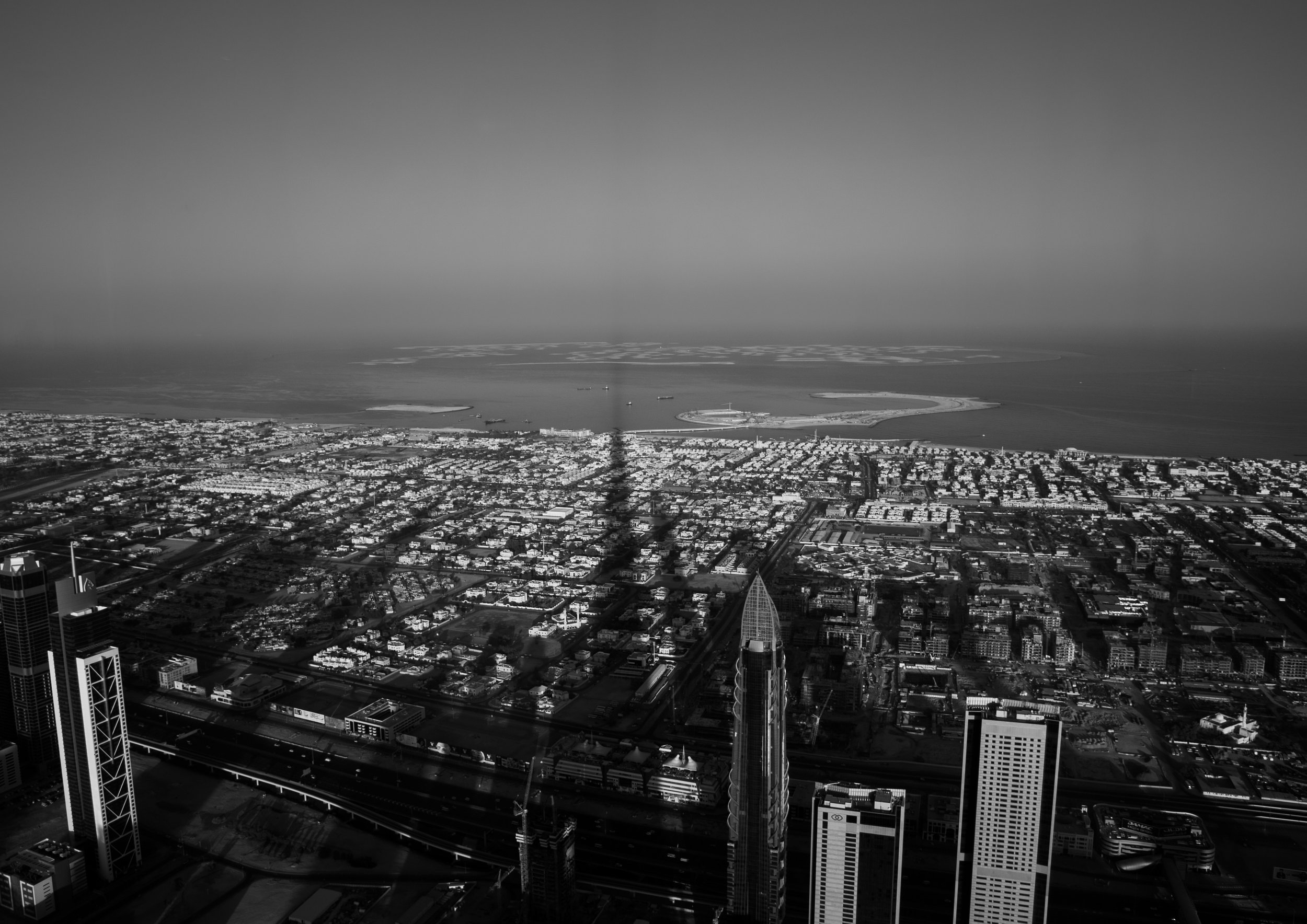 2015_02_18_Sunrise_On_The_Burj_Khalifa_AK_86.jpg