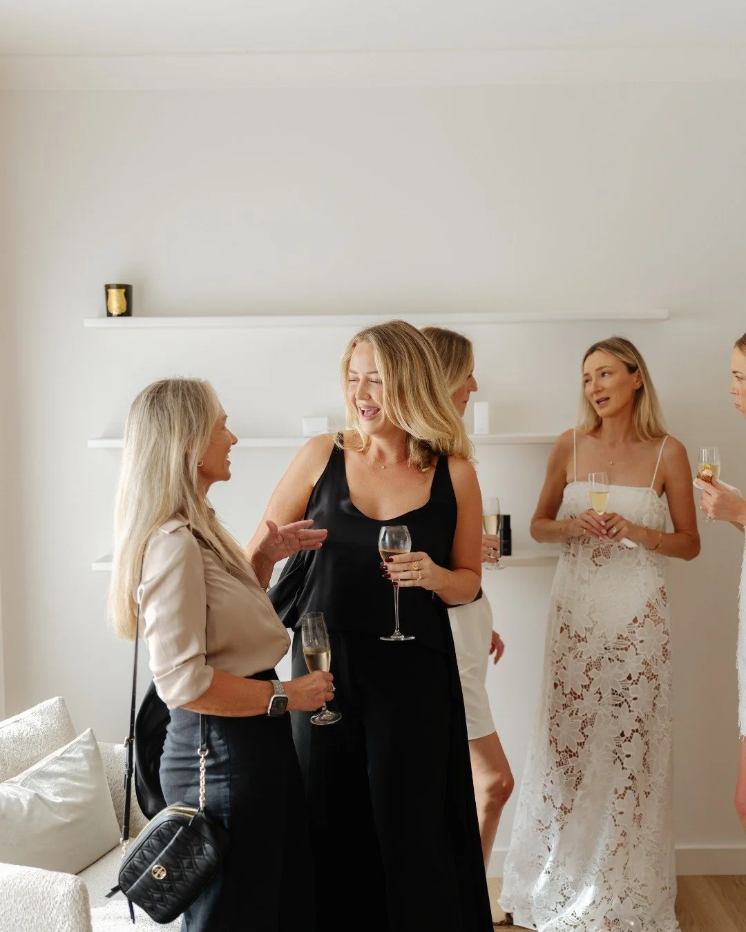 Happy International Women's Day 🤍

We are so grateful for the beautiful community of strong women who support both Hannah and Hann&eacute;. You are the reason this place exists. 

#InternationalWomensDay