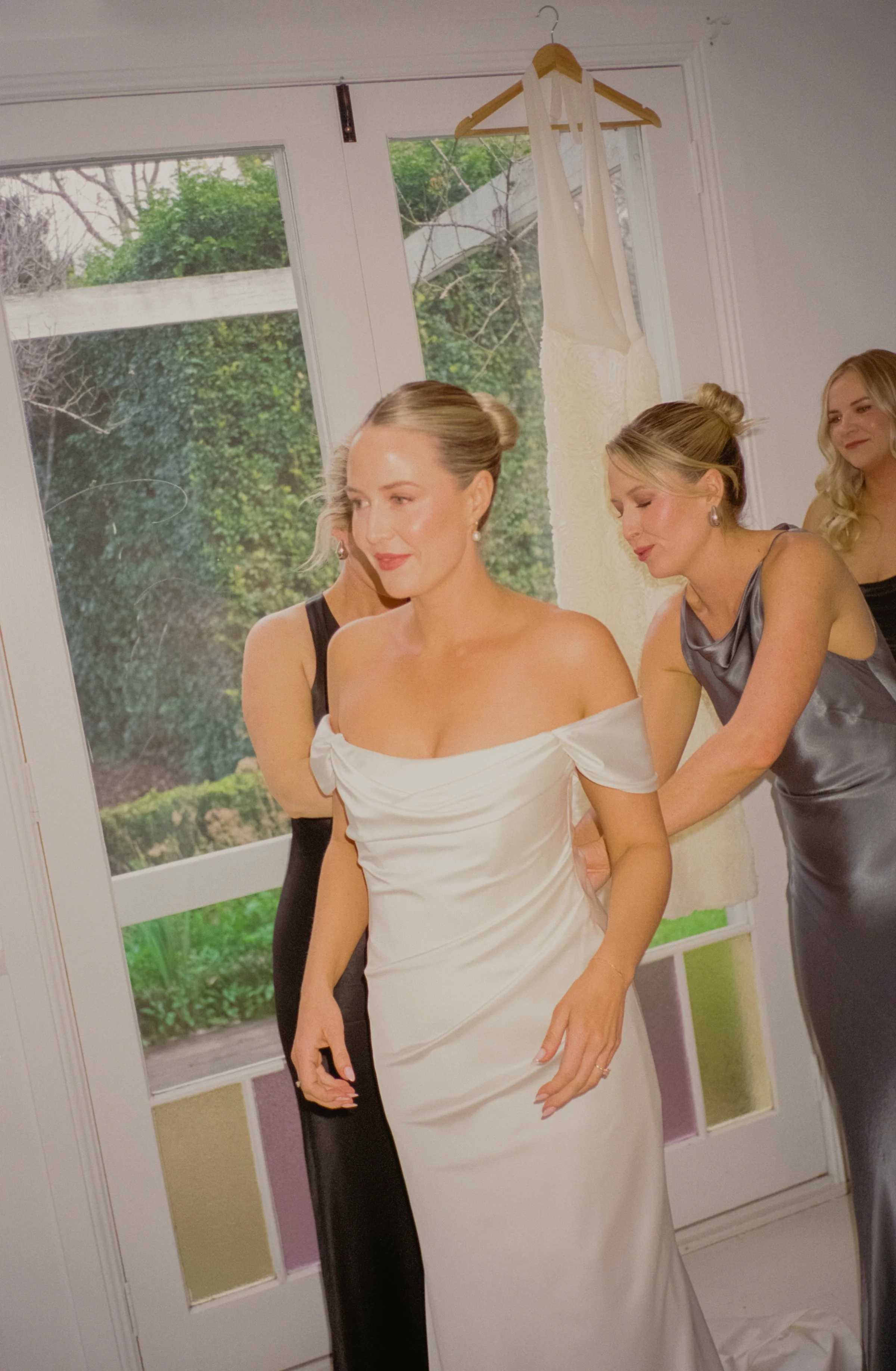 Hannah & Rhys -1.JPG