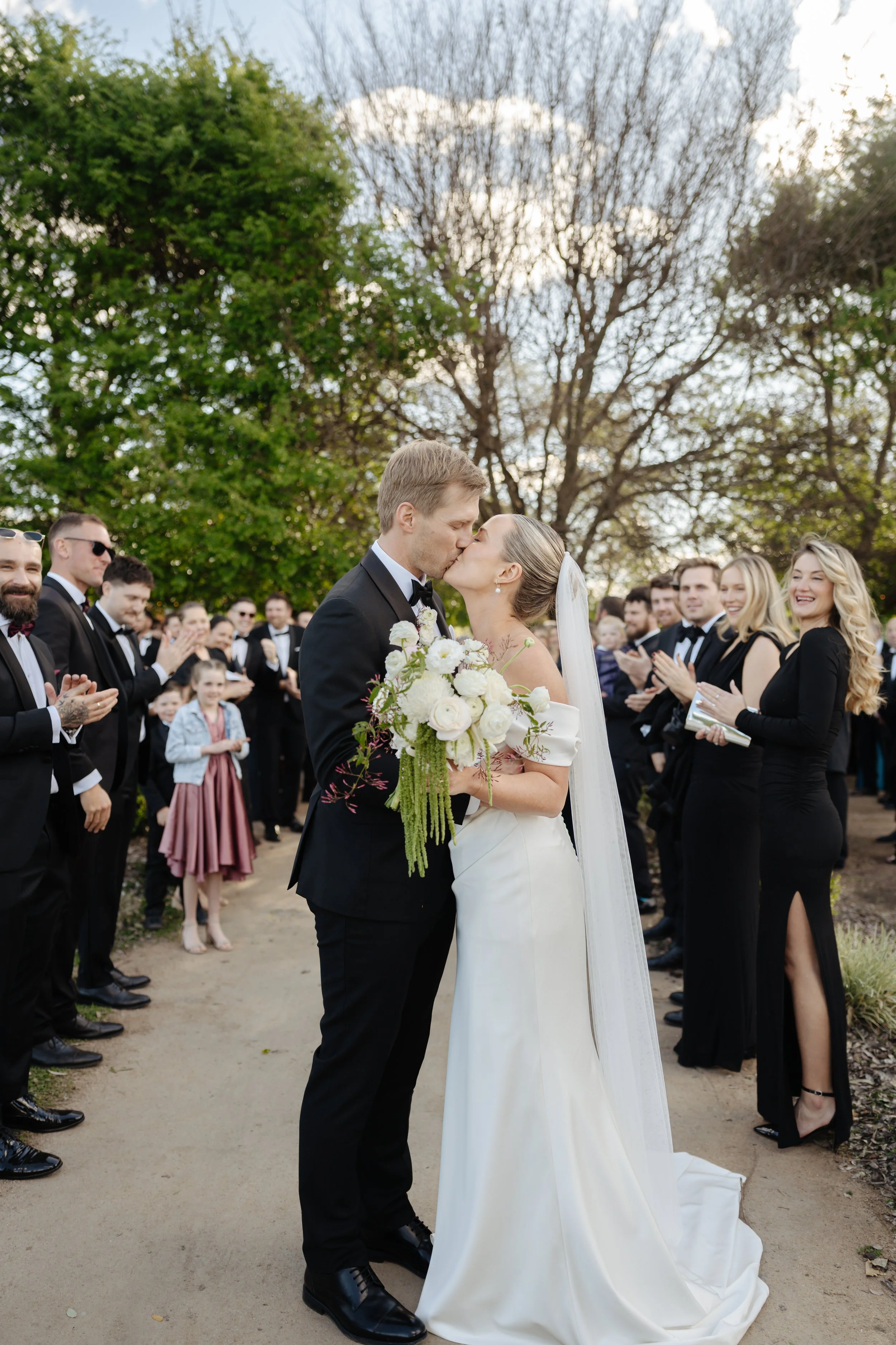 Hannah & Rhys -4.JPG