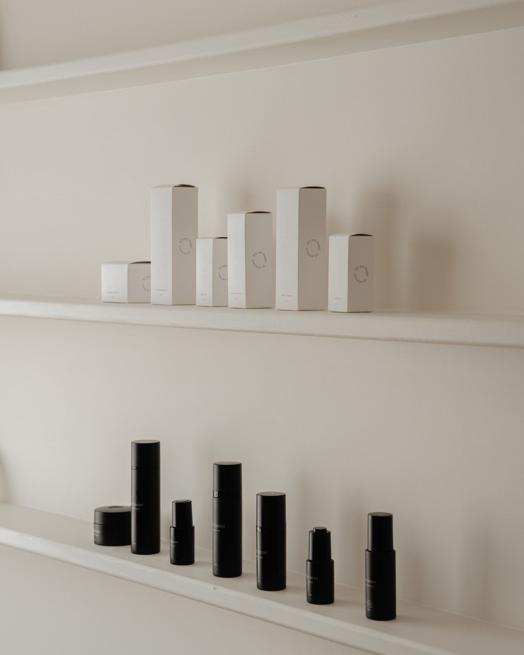 So proud of this space and the people who make it possible. 🤍
 
Consultations open via the link in bio

#hanneaesthetics #berrynsw #aestheticnurse