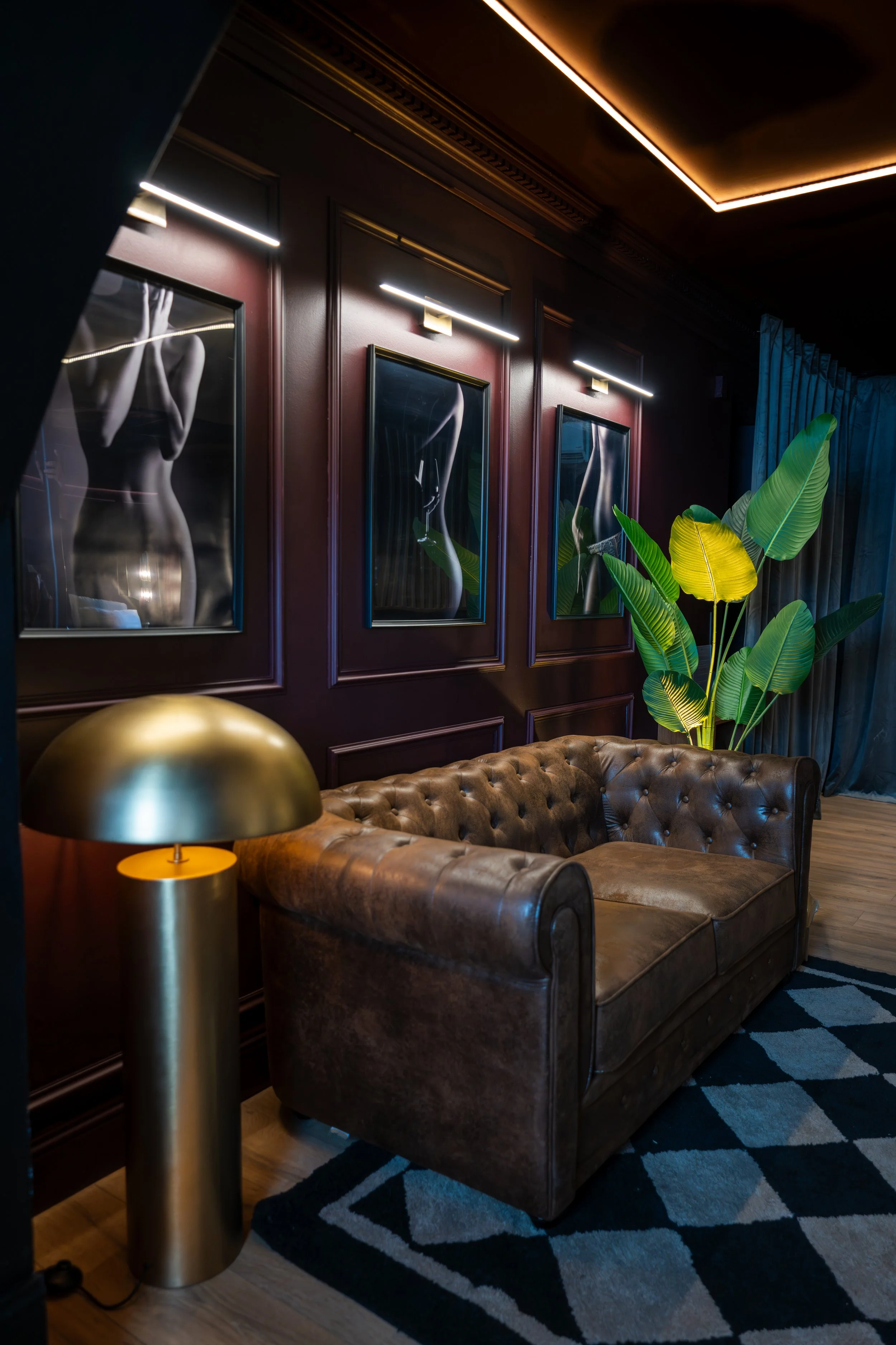 LOVE ROOM-31.jpg