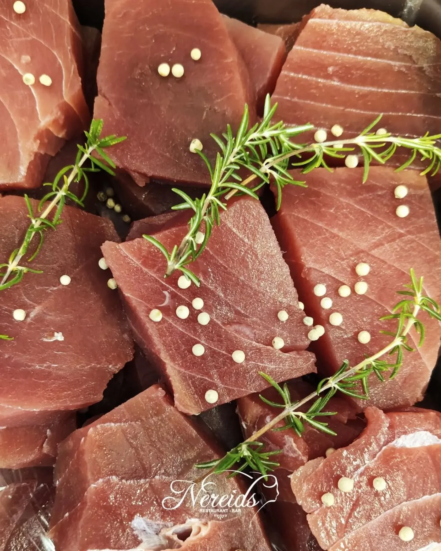 🐟 Freshness you can see, quality you can taste. 

📍Paleokastritsa, Corfu
Reservations⤵️ https://nereids.restaurant/reservations

#nereidsrestaurantandbar #nereidscorfu #freshtuna #freshingredients #corfu