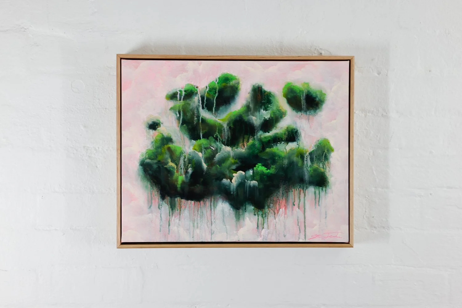 Island Greens
Acrylic on canvas, Framed in Sustainable Vic Ash
40 x 50cm
$680