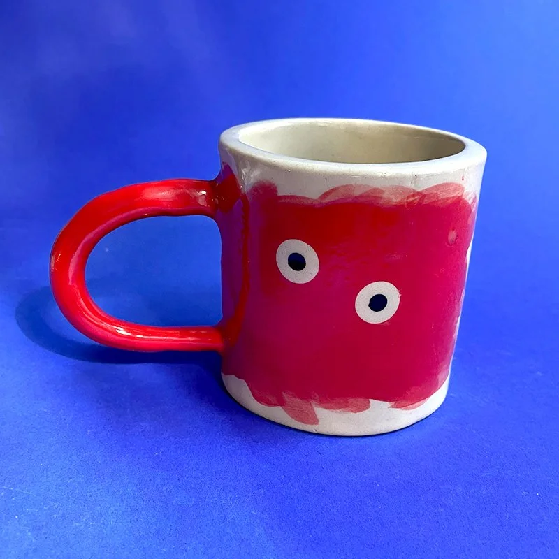 Eye_Mug_Red_mimato1.jpg