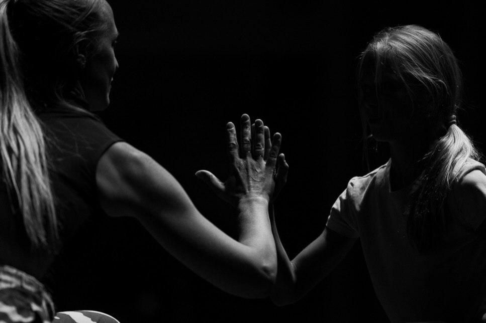 PLAY WITH NATURE 🌿

Movement. Sound. Presence.

A night where music, nature and movement became one.

📍 Avditorij Portorož
📸 @danej.benulic 

#PlayWithNature #AvditorijPortoroz #fotograf #nikon #event