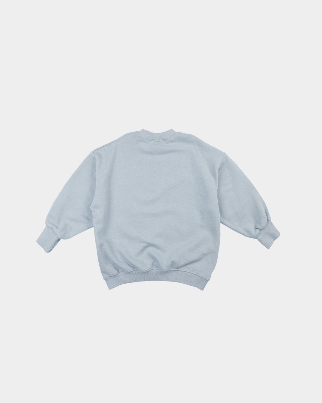 8DAYS__PRETTY_SWEATSHIRT_SKY_01.jpg