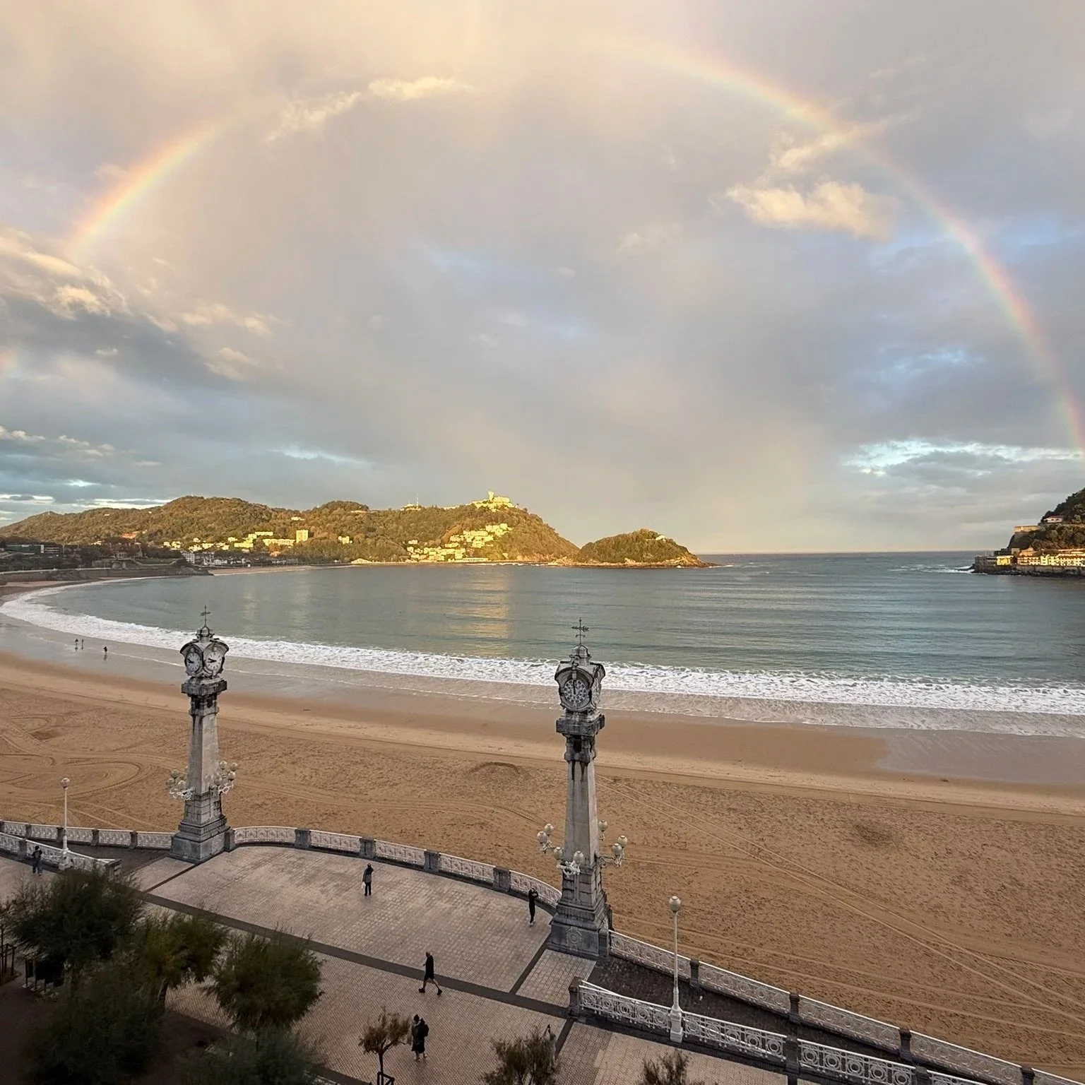 An Oyster Shell Map to Bordeaux and San Sebastian