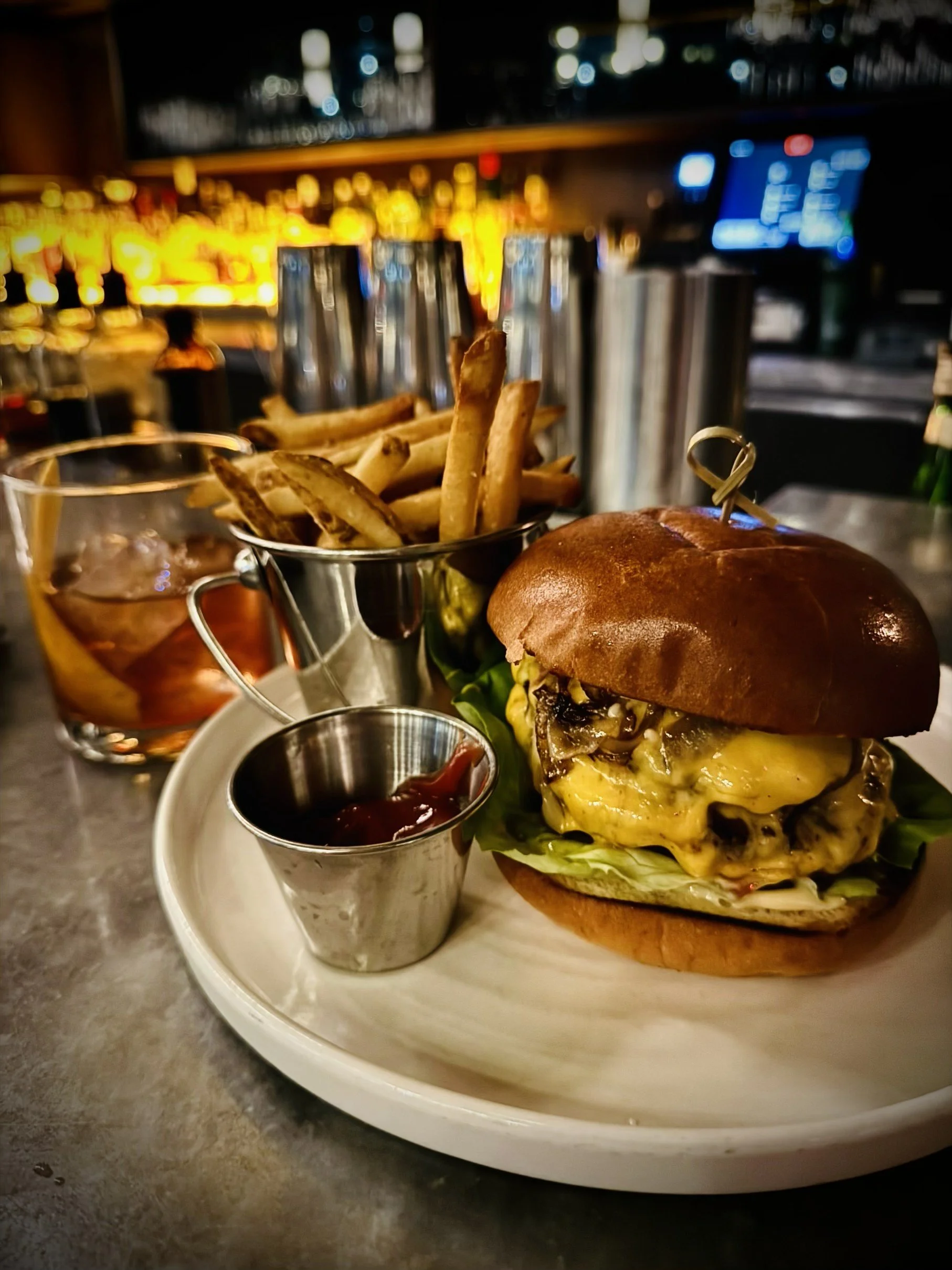 Marsh House Burger