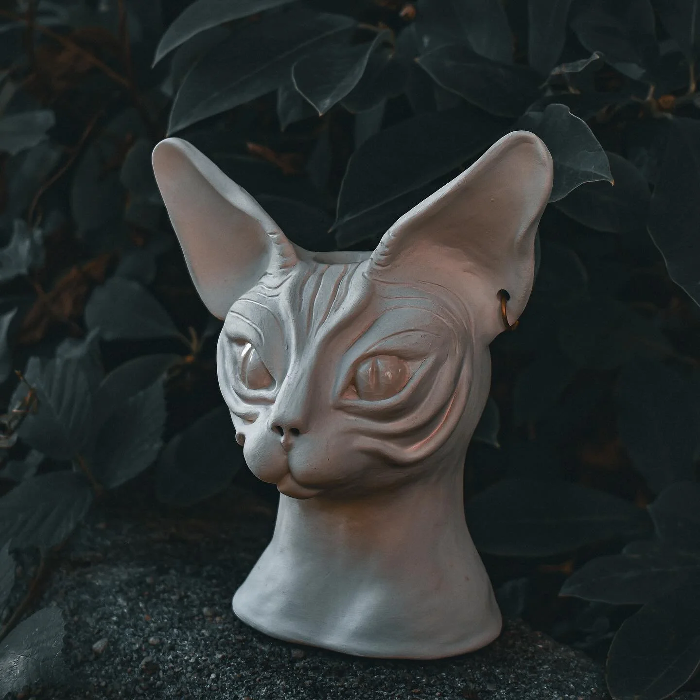 One from a while back that I never got to photograph! 
My Sphynx cat incense holder, 🐈 put a backflow incense cone on his head and smoke flows out of his nose 💨 stay tuned for a lil reel or him in action 🔥

#incenseholder #catart #sphynxs #sphynxl