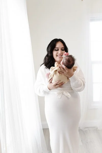 maternity and newborn lifestyle photography.jpg