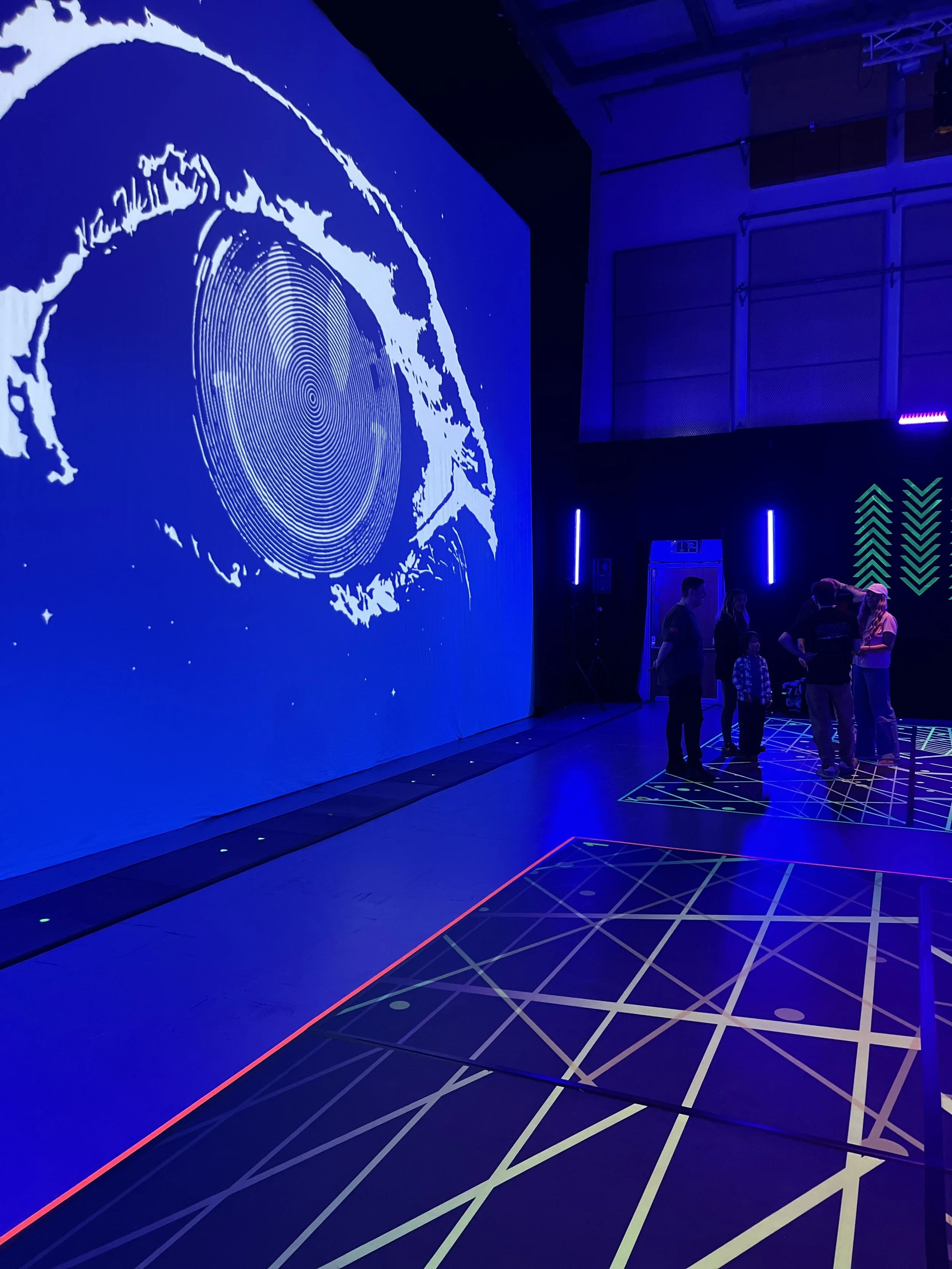 In Pursuit of Repetitive Beats – A Euphoric VR Timewarp to 1989 at Wales Millennium Centre