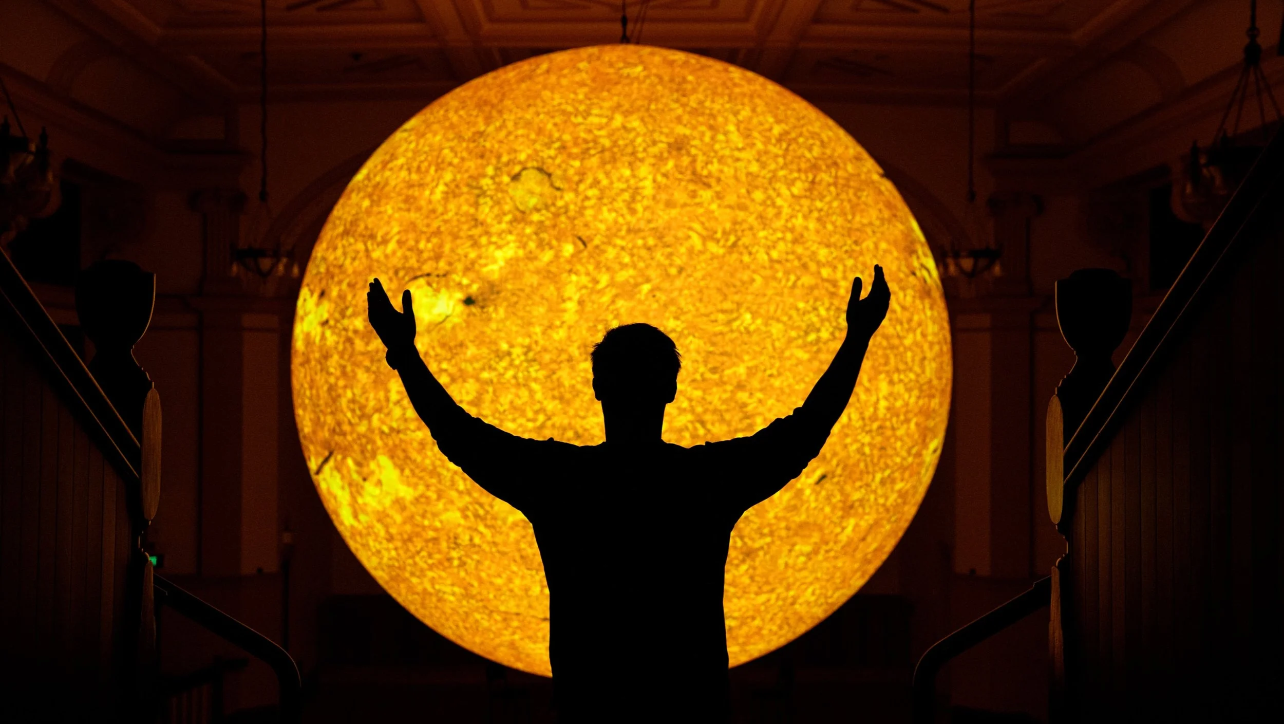 Helios Rises: Luke Jerram Brings a Radiant Sun Sculpture to National Museum Cardiff