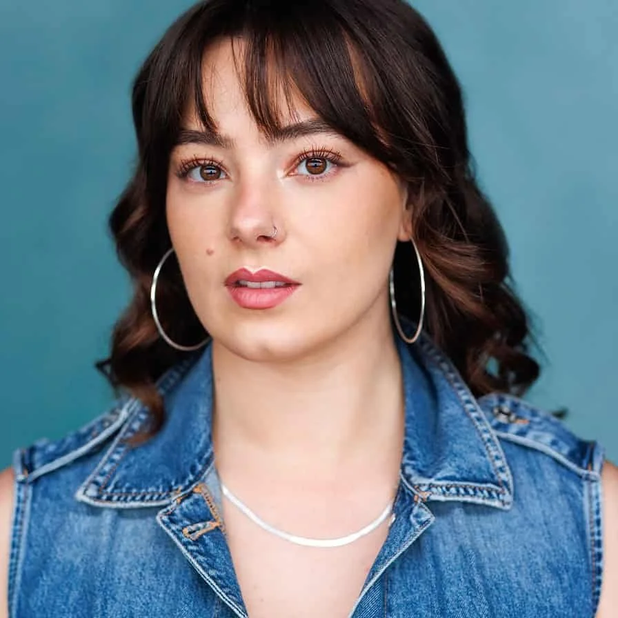 Waitress Arrives in Cardiff: Ellie Ruiz Rodriguez on Coming Home, Comedy, and the Chaos of Touring
