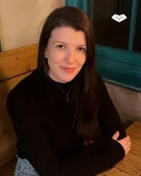 An Evening of Music, Fiction and Fierce Feminism: Delphine Seddon in Conversation with Alison Sudol at Waterstones Cardiff
