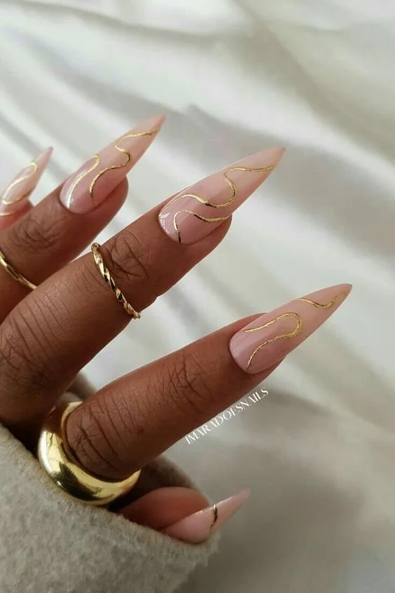 stiletto 2.jpeg