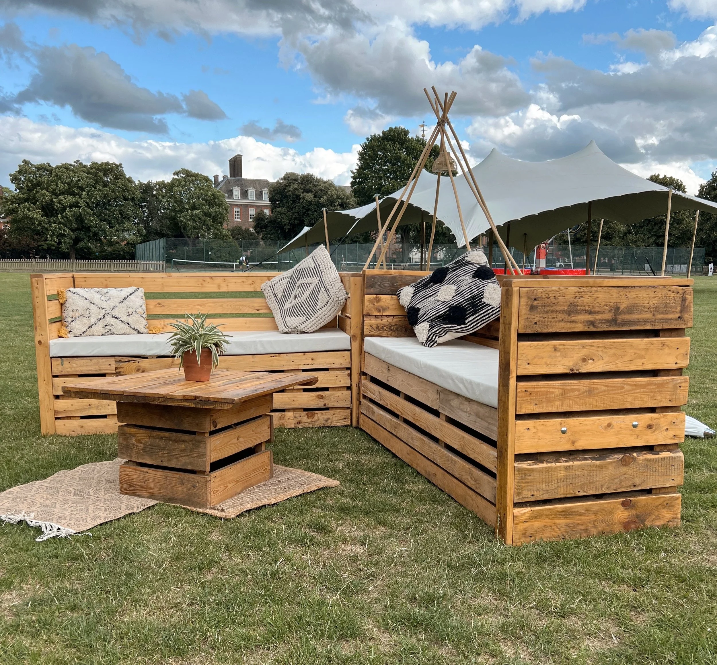 Single sofa sets .jpg
