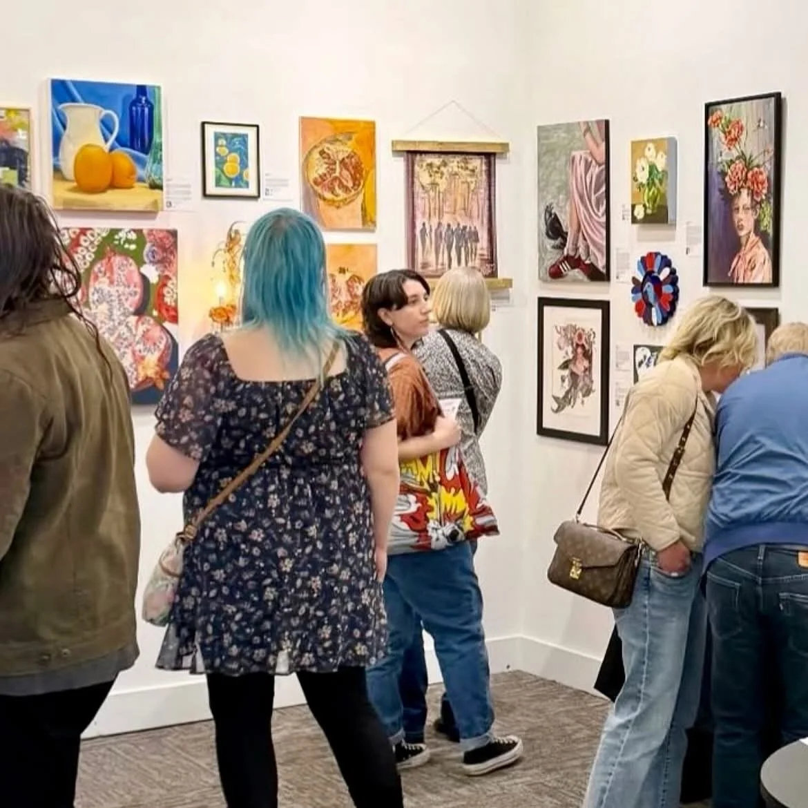 HAPPY GIVING TUESDAY! 🥳 Today we&rsquo;re celebrating you&mdash;the artists, audiences, and supporters who helped the Radial Arts Center shine in 2025. Thanks to our community, we achieved:

✨ 3,000+ visitors 🎨 270 exhibiting artists 💵 $18,000+ pa