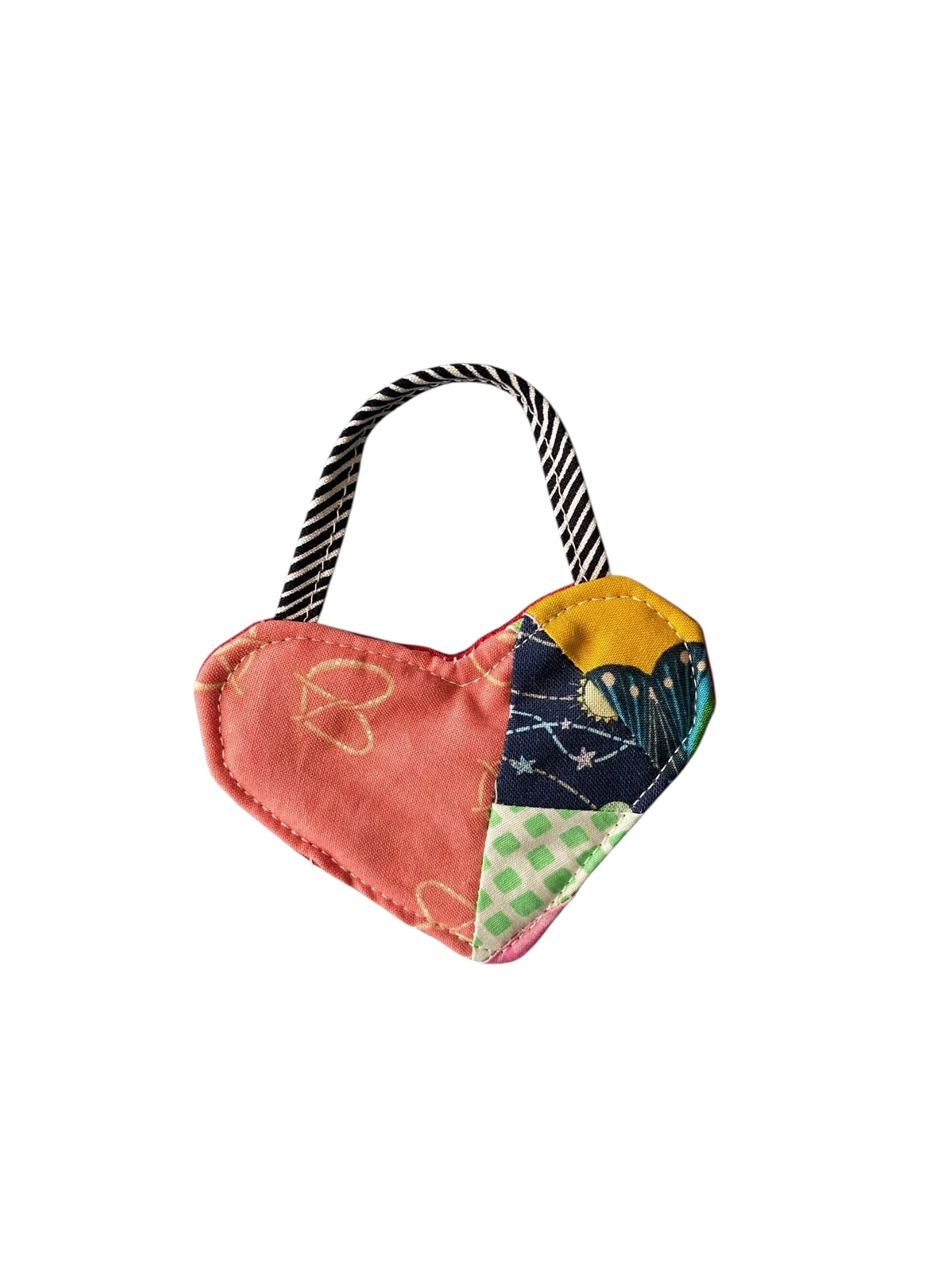 Hanging Heart - Extra Small