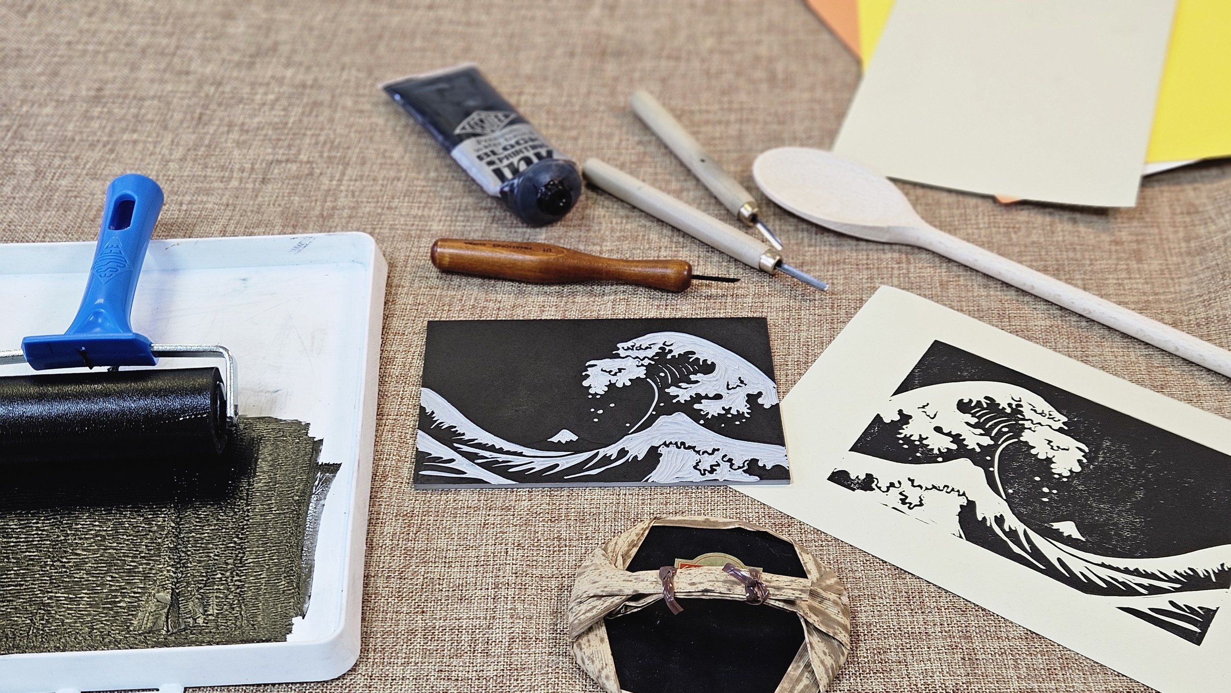 Lino Printing Class at Cass Art Kingston with Artist Eva Merendes Hokusai