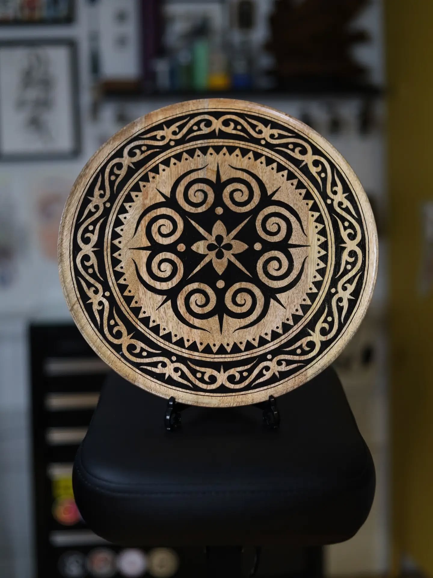 &bull; P L A T E S &bull; 

Hand painted. 2026.
Liquid acrylic on 30cm Mango Wood plates.

This has been my largest art project so far. I painted one of these designs on a plate in the studio at the start of the year and @yogixiii suggested I do a se