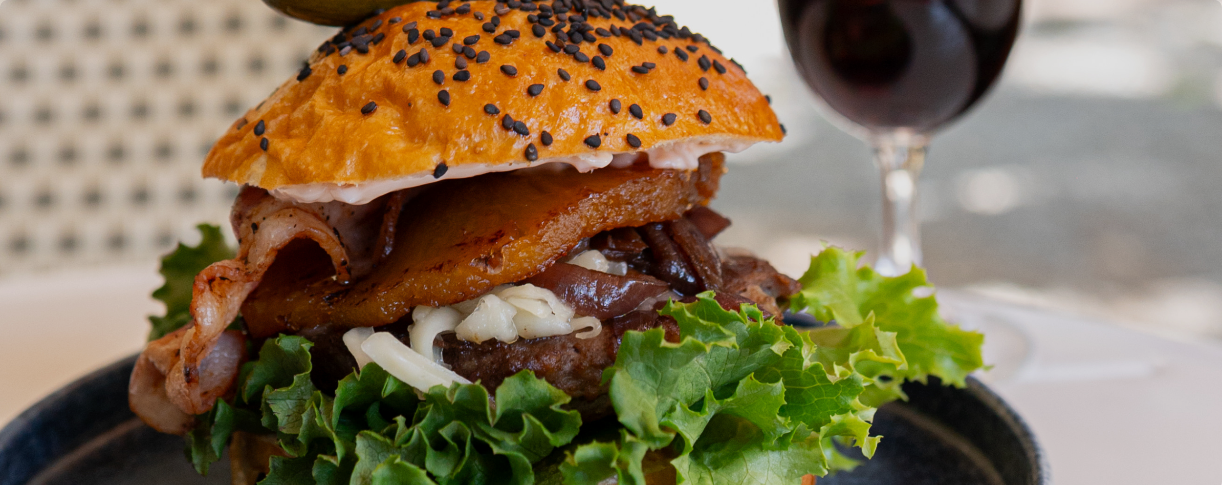La_Miscelanea_de_Lusso_Hamburguesa_Manhattan2.png