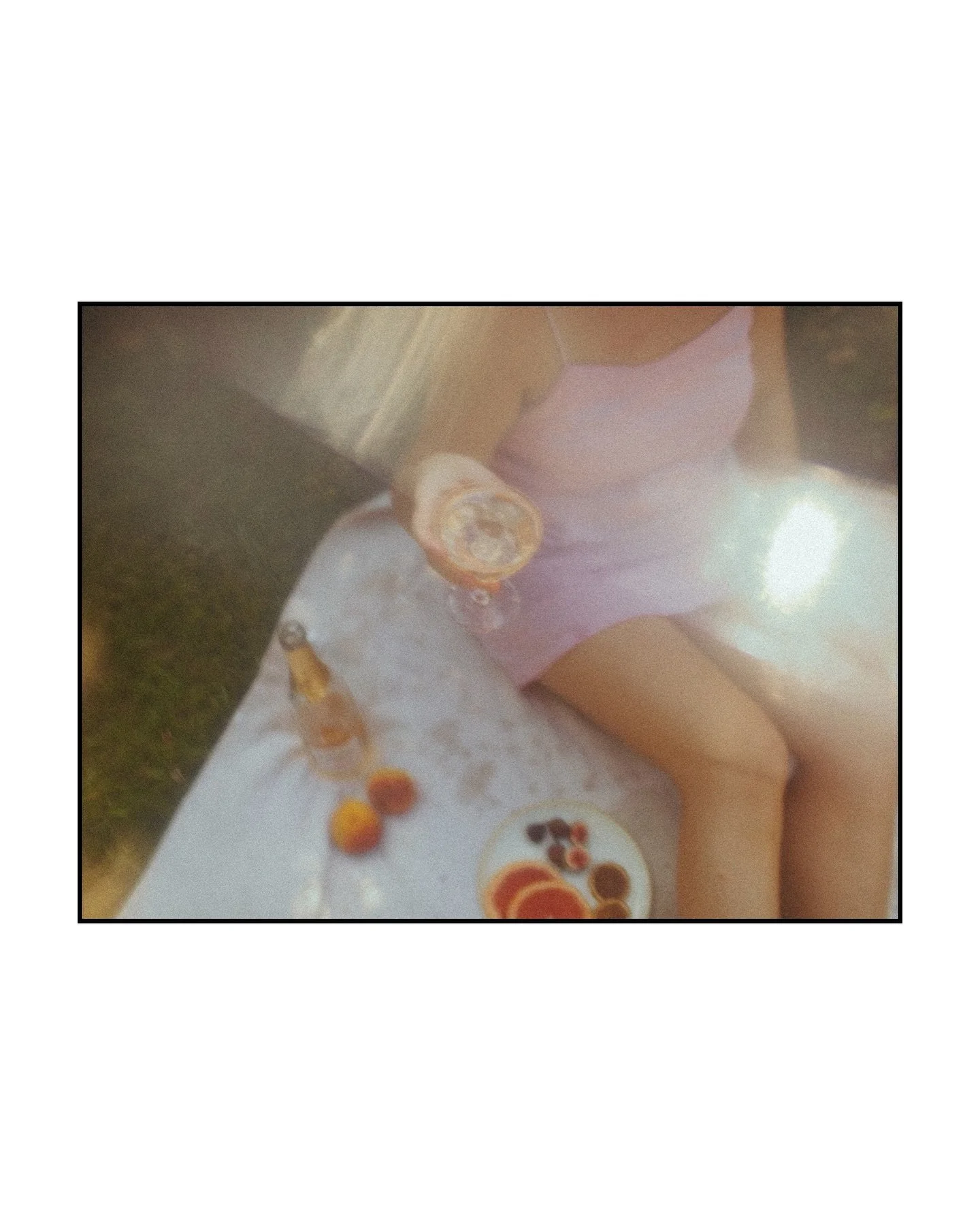 Just a little throwback to one of my most favorite creative sessions with @lizcampbellfineart 💕 I decided during busy season I&rsquo;d take an hour a week to work on something totally unrelated with no due date on it to keep my creative roll going a