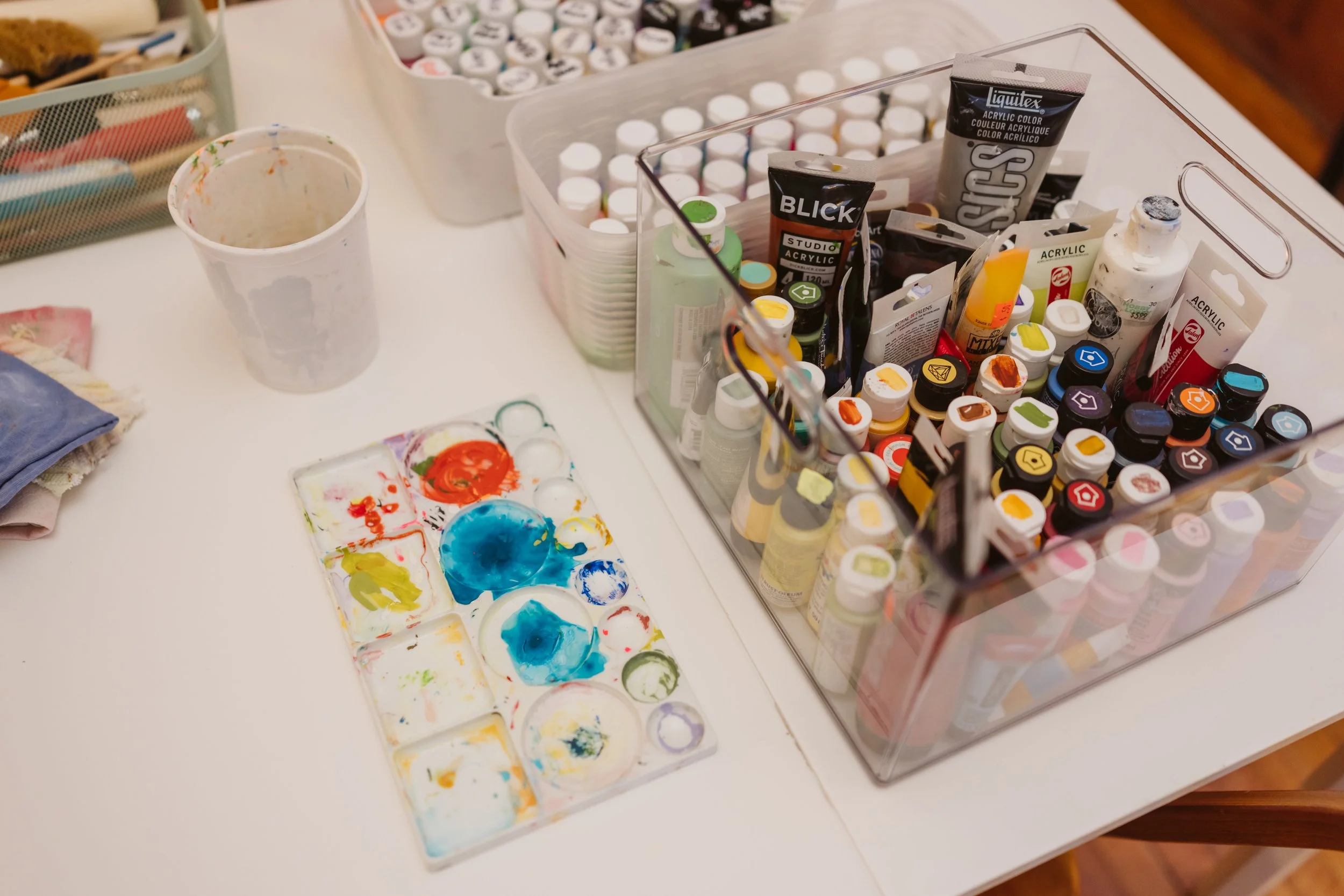 Soft Space Therapy 2025 _ Adri Guyer Photo 148.jpg