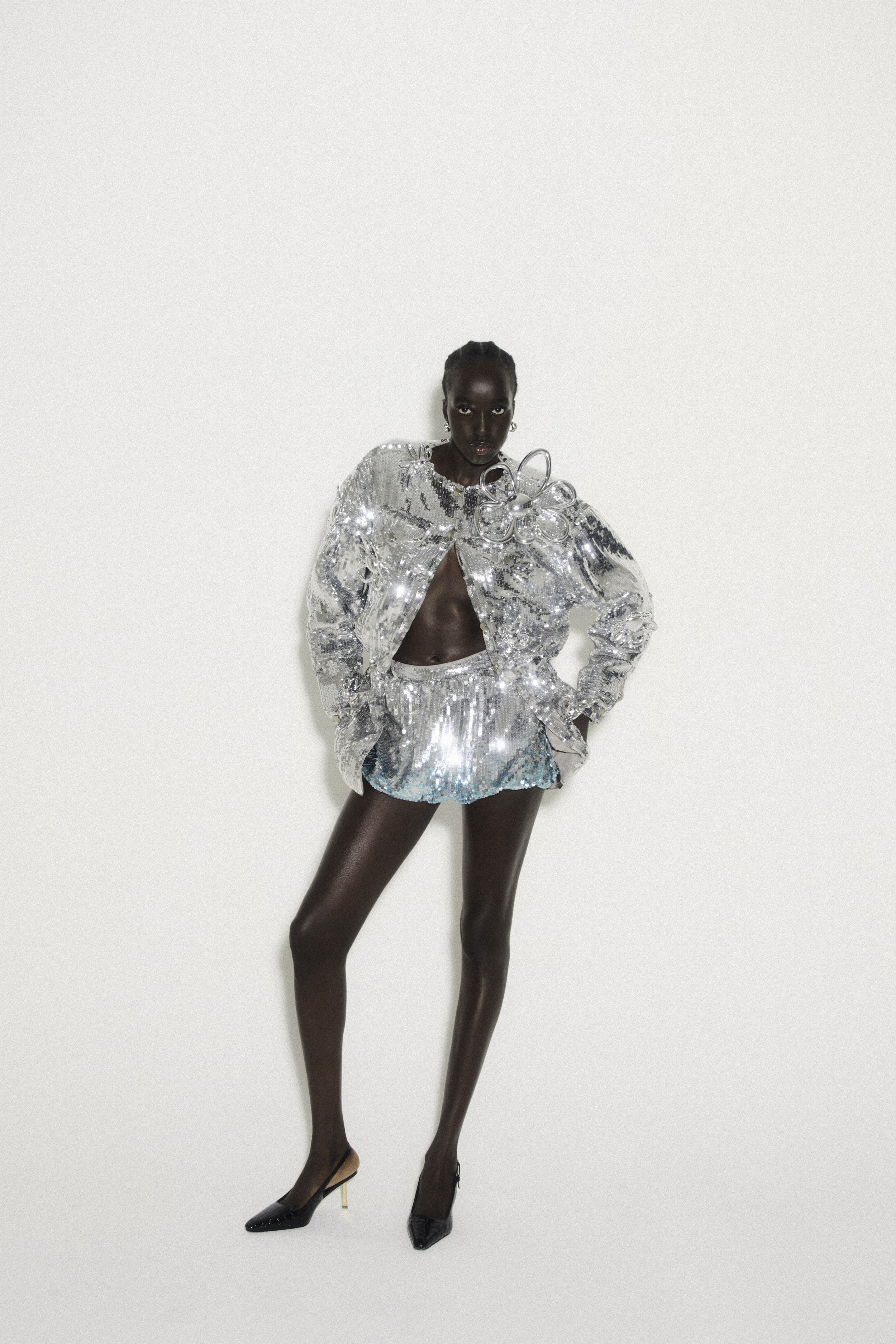 LOOK 2.jpeg