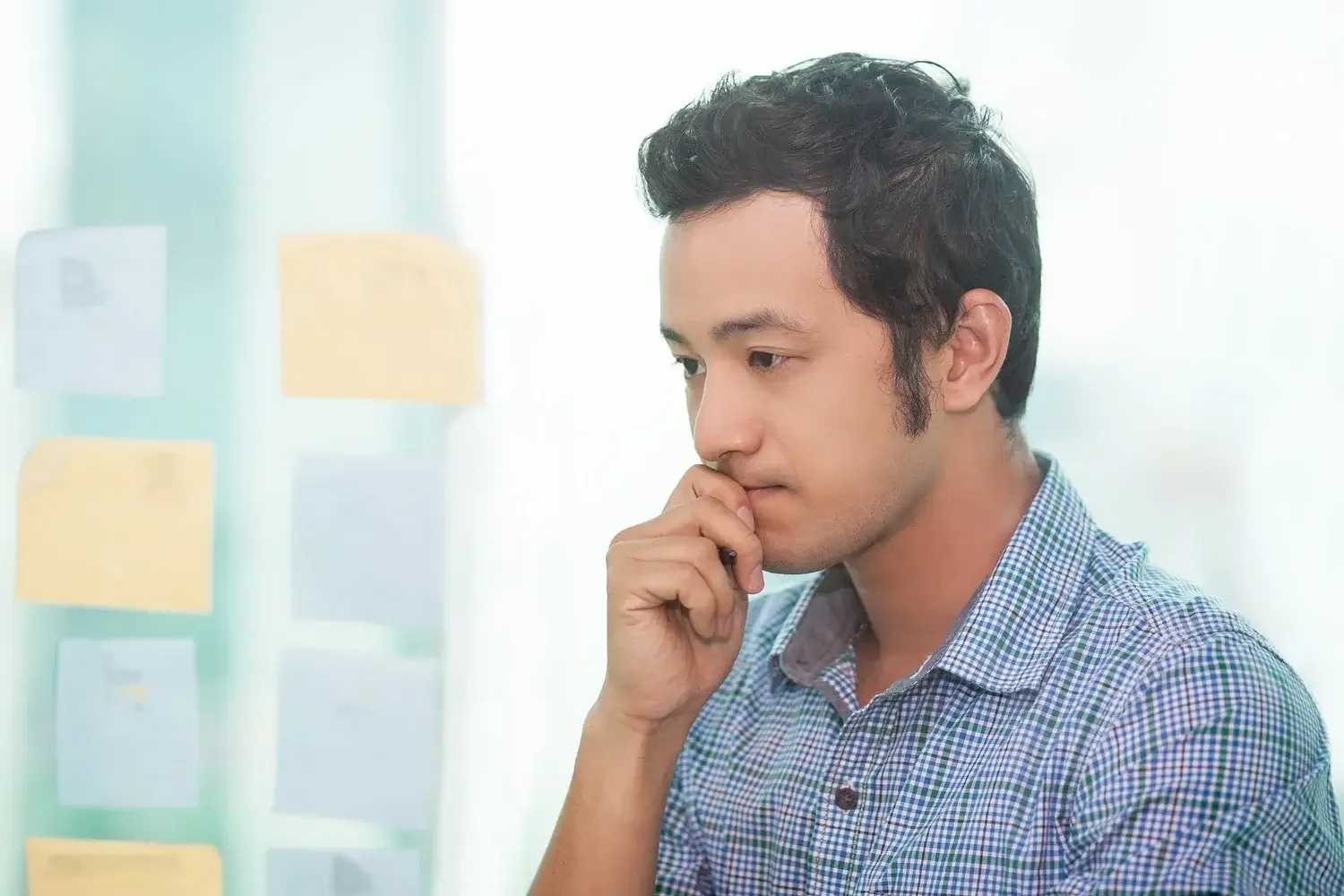 A man with ADHD having trouble with focusing - Asha Coaching & Consulting