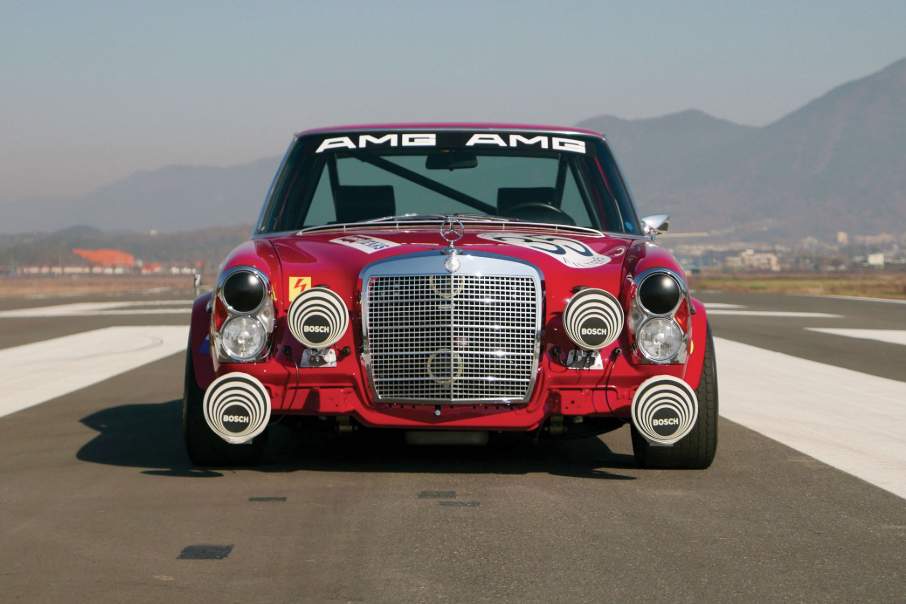 Mercedes-Benz 300 SEL 6.8 AMG: The Pig That Redefined AMG