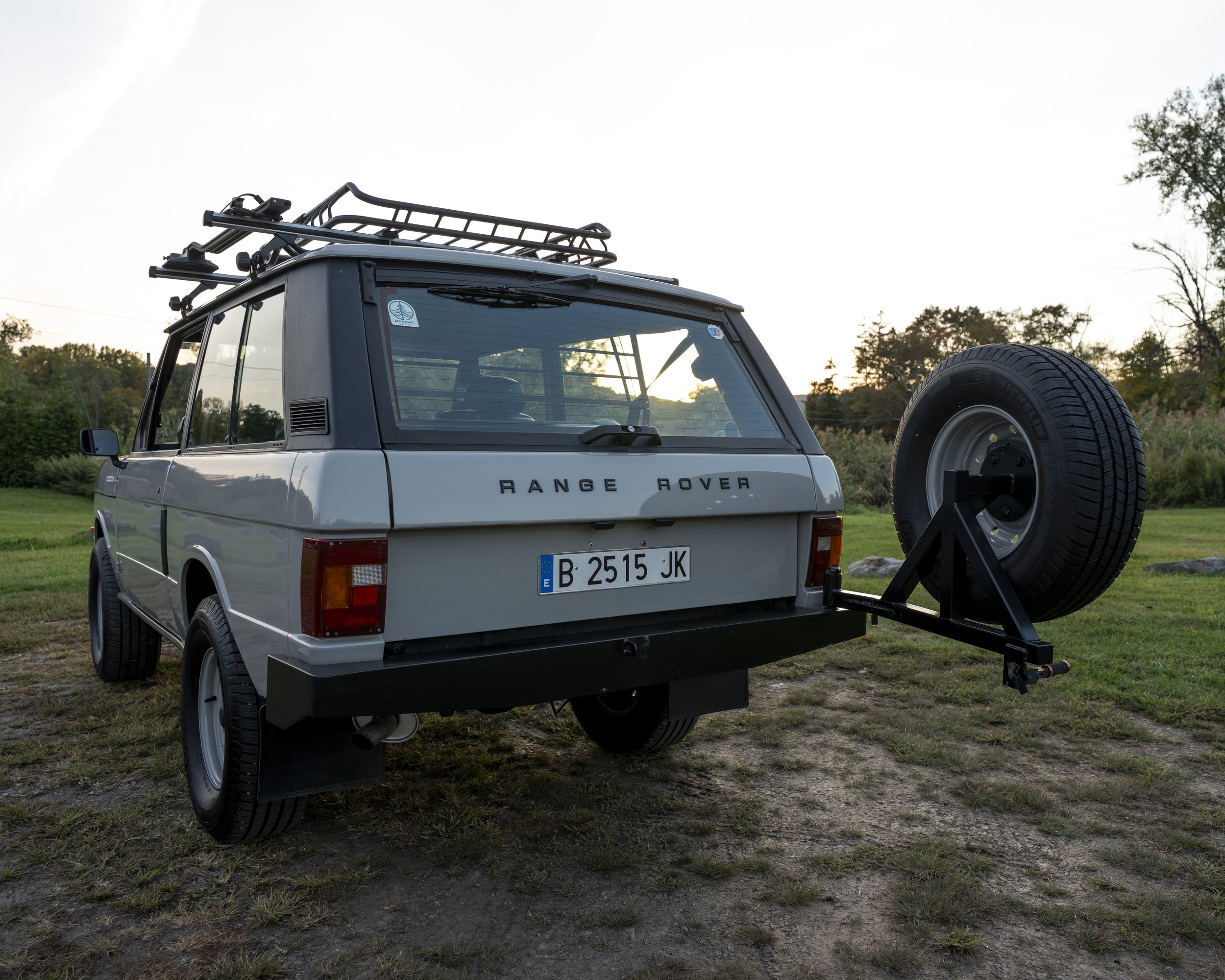 1988LandRoverRangeRoverClassic_Grey_52.JPG