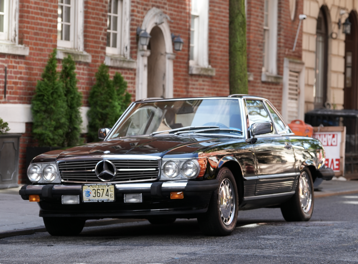 1987 Mercedes-Benz 560SL