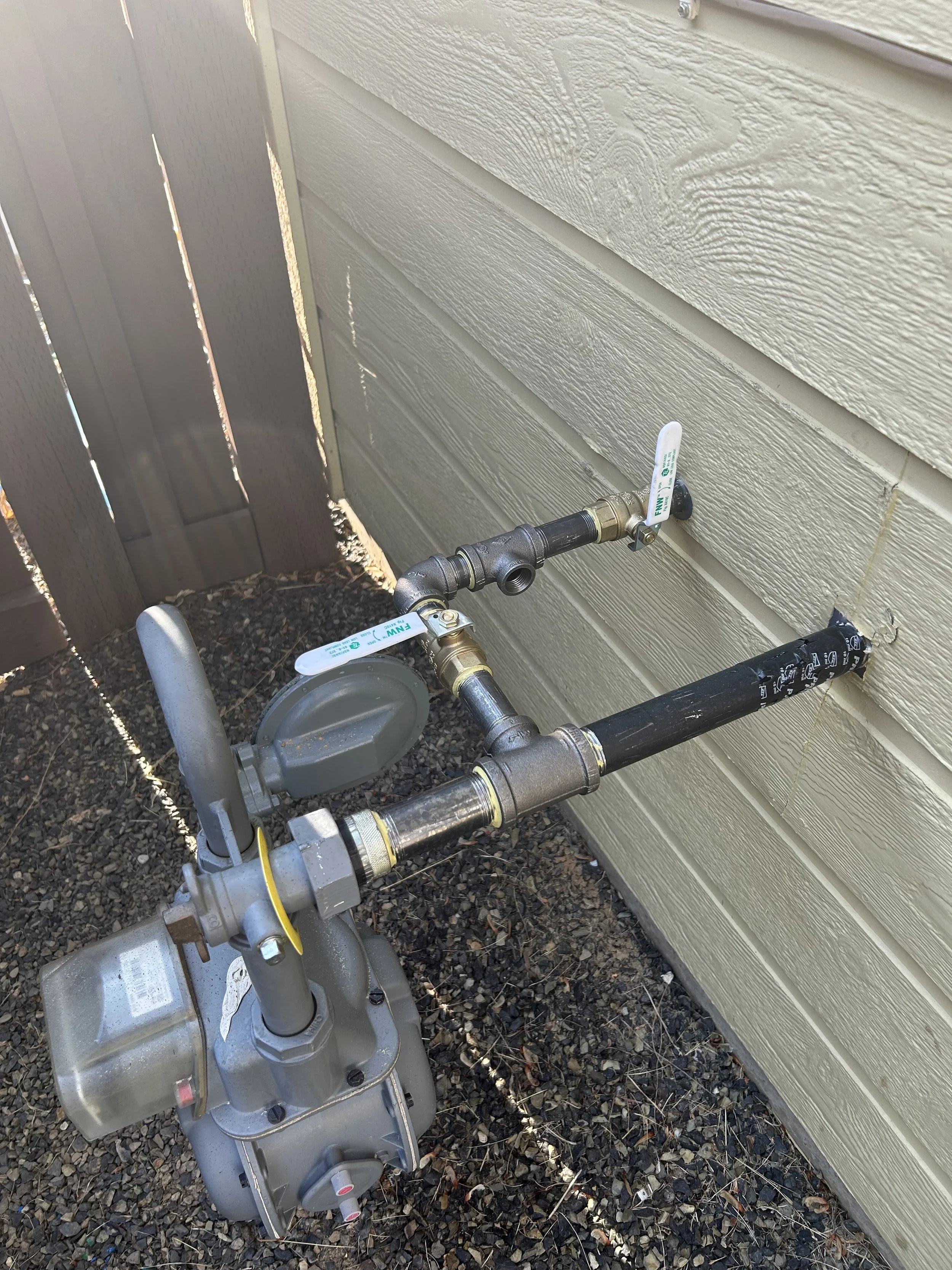 Gas line repair