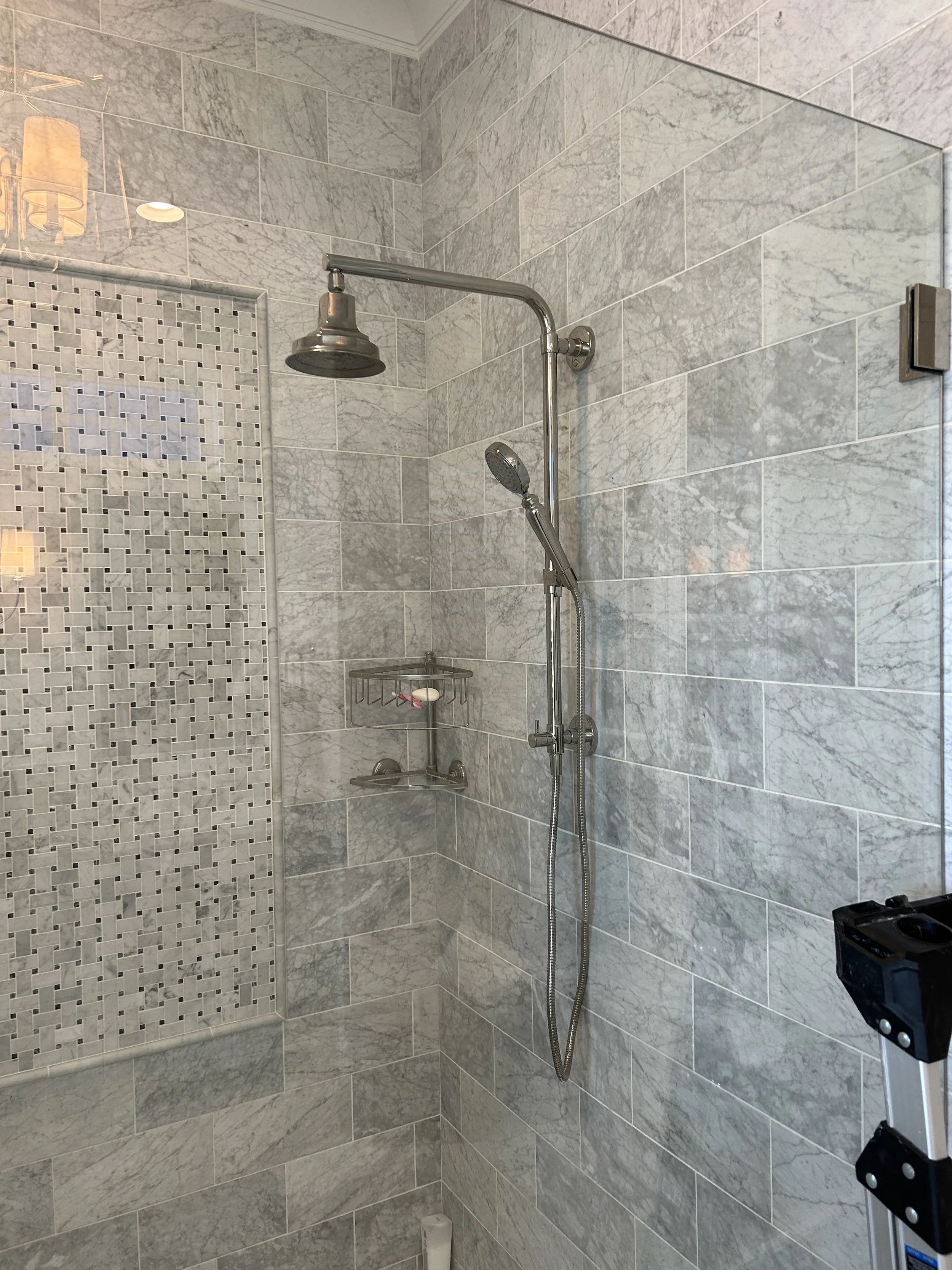 Update shower fixture to dual heads