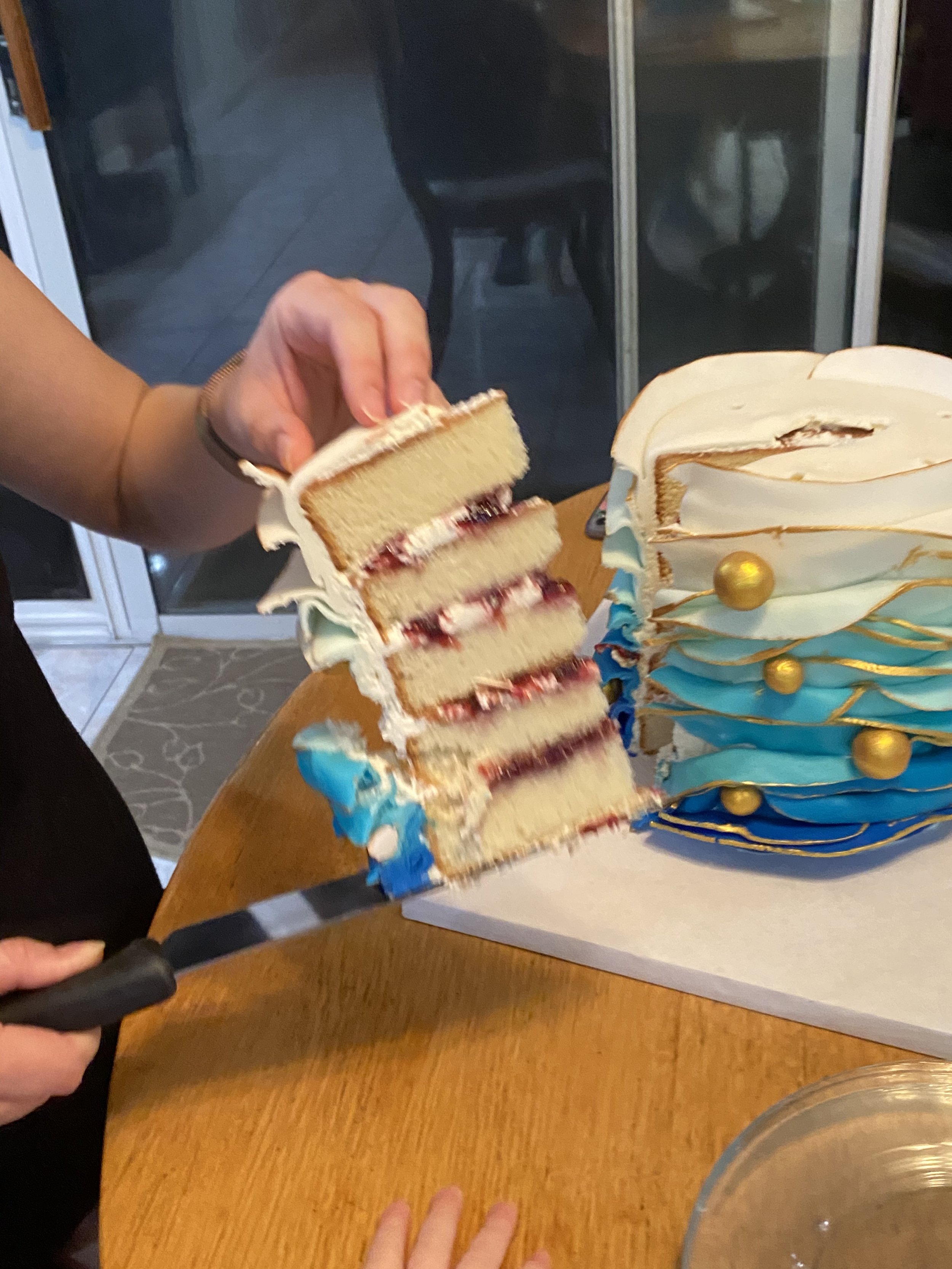 frilly cake - inside.jpeg