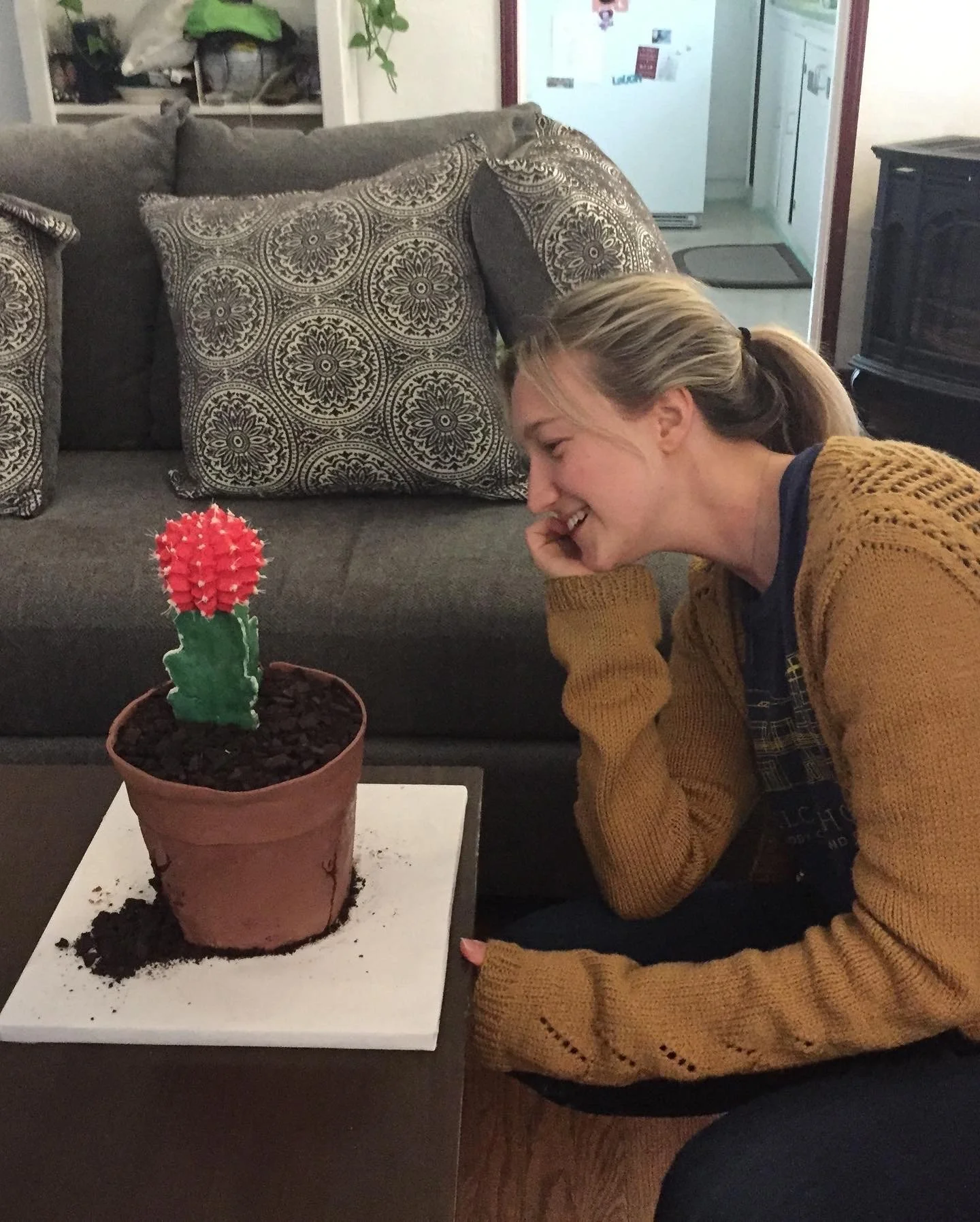 ruby ball cake - customer.JPG