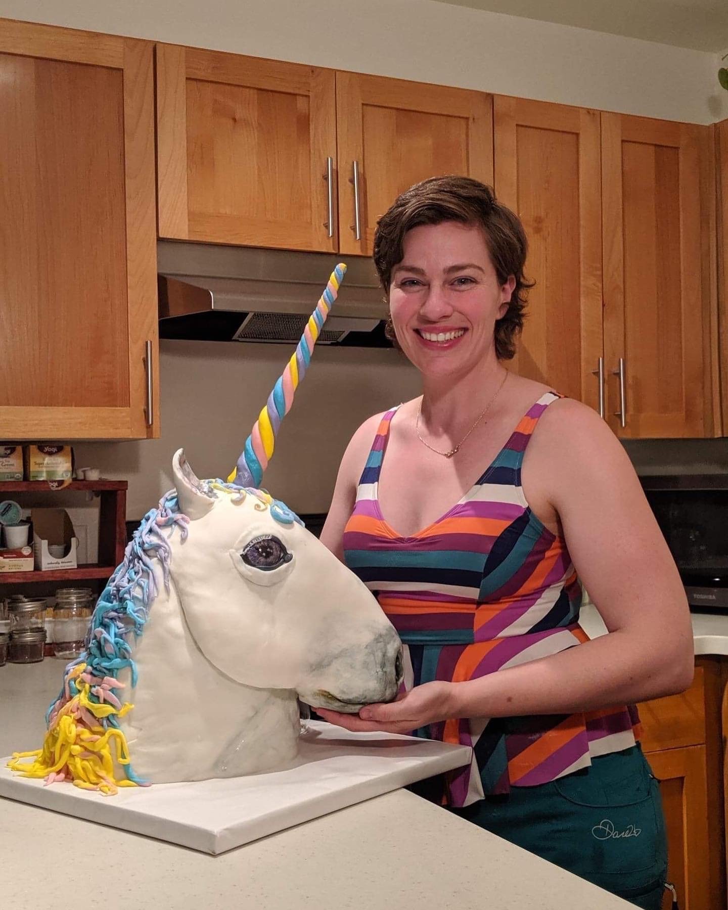 unicorn cake - lizz.JPG
