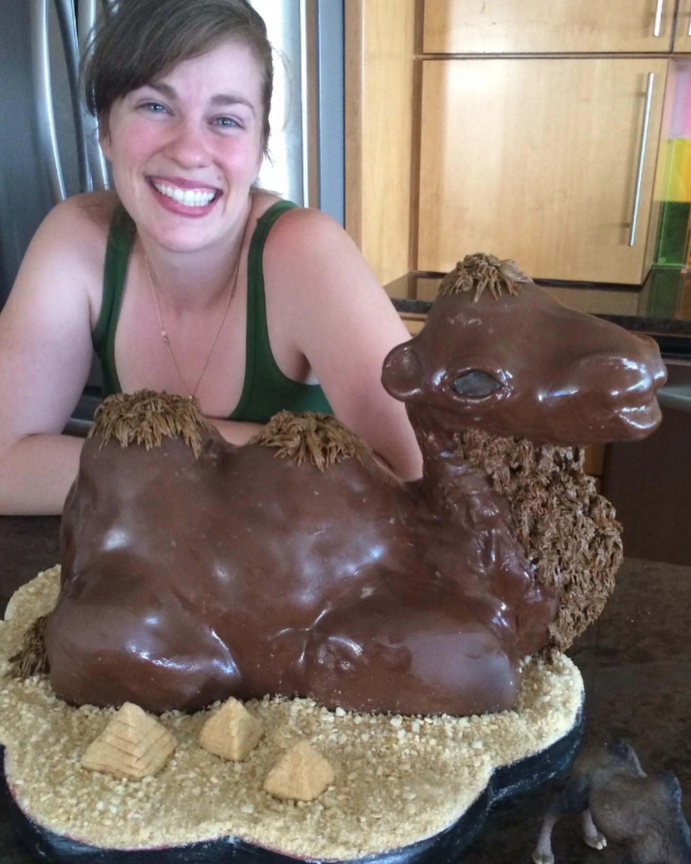 camel cake - lizz close.JPG
