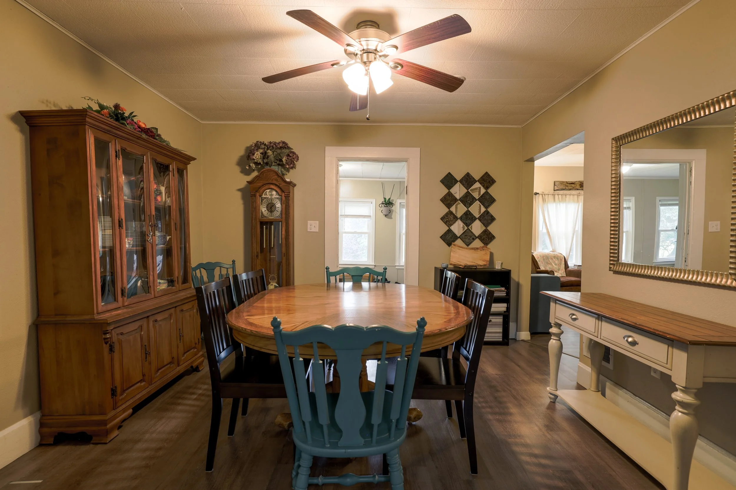 Dining Room 2.jpg