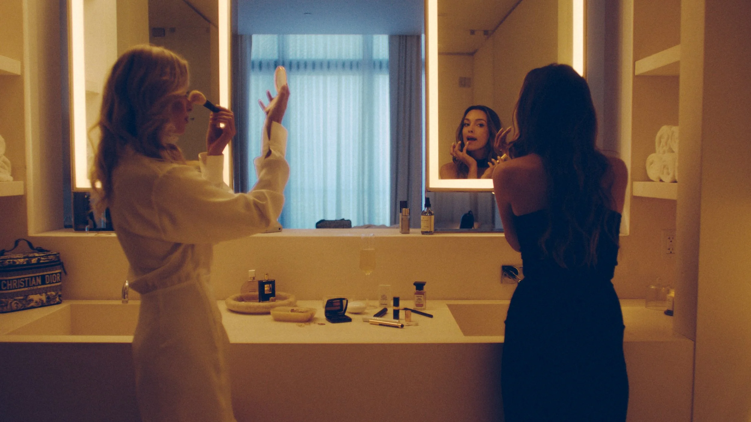 260322_SILVERSEA_FORMIAMI_SELECTS 4k.05_28_25_19.Still207.JPG