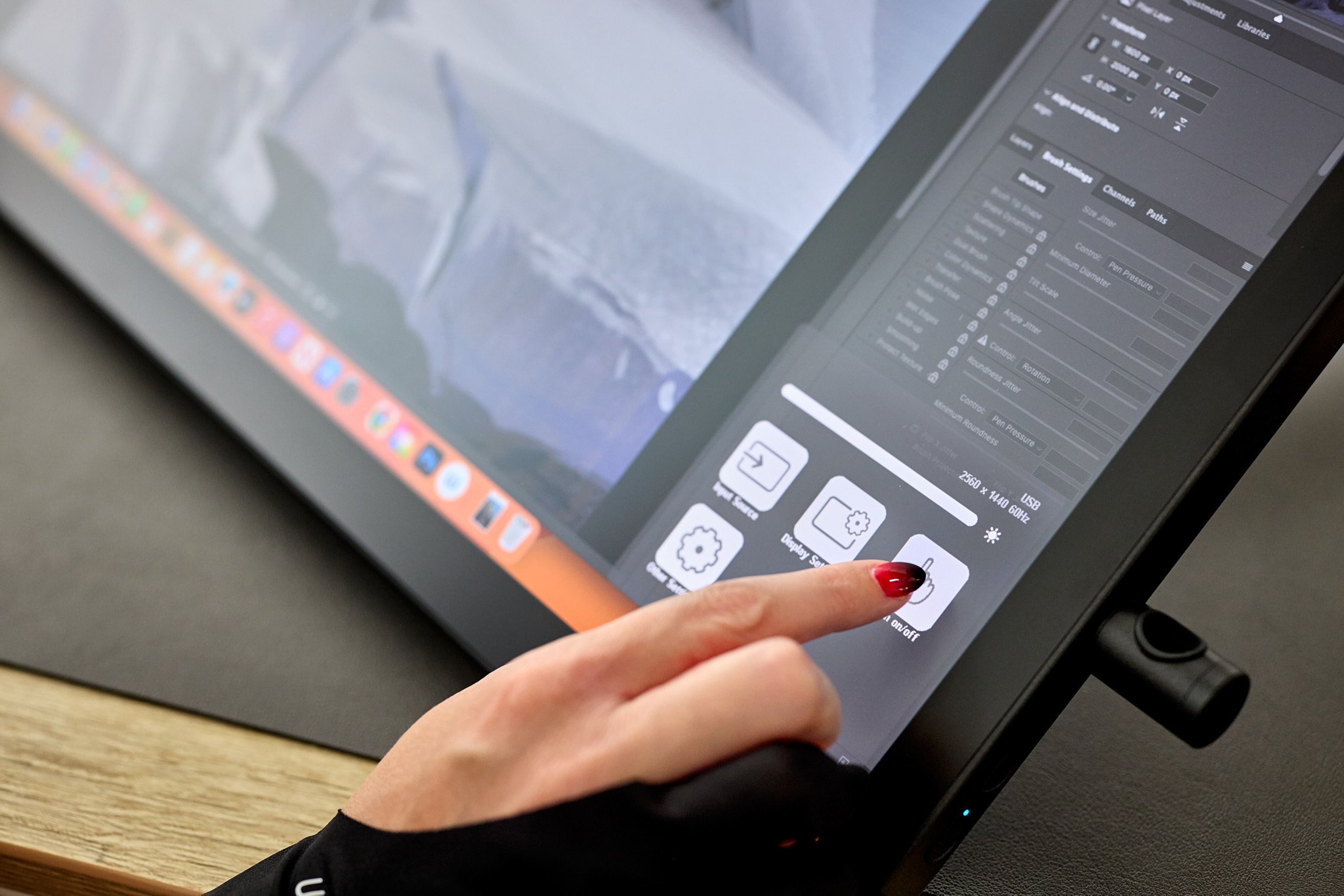 Wacom_Cintiq_2025-06_207.jpg
