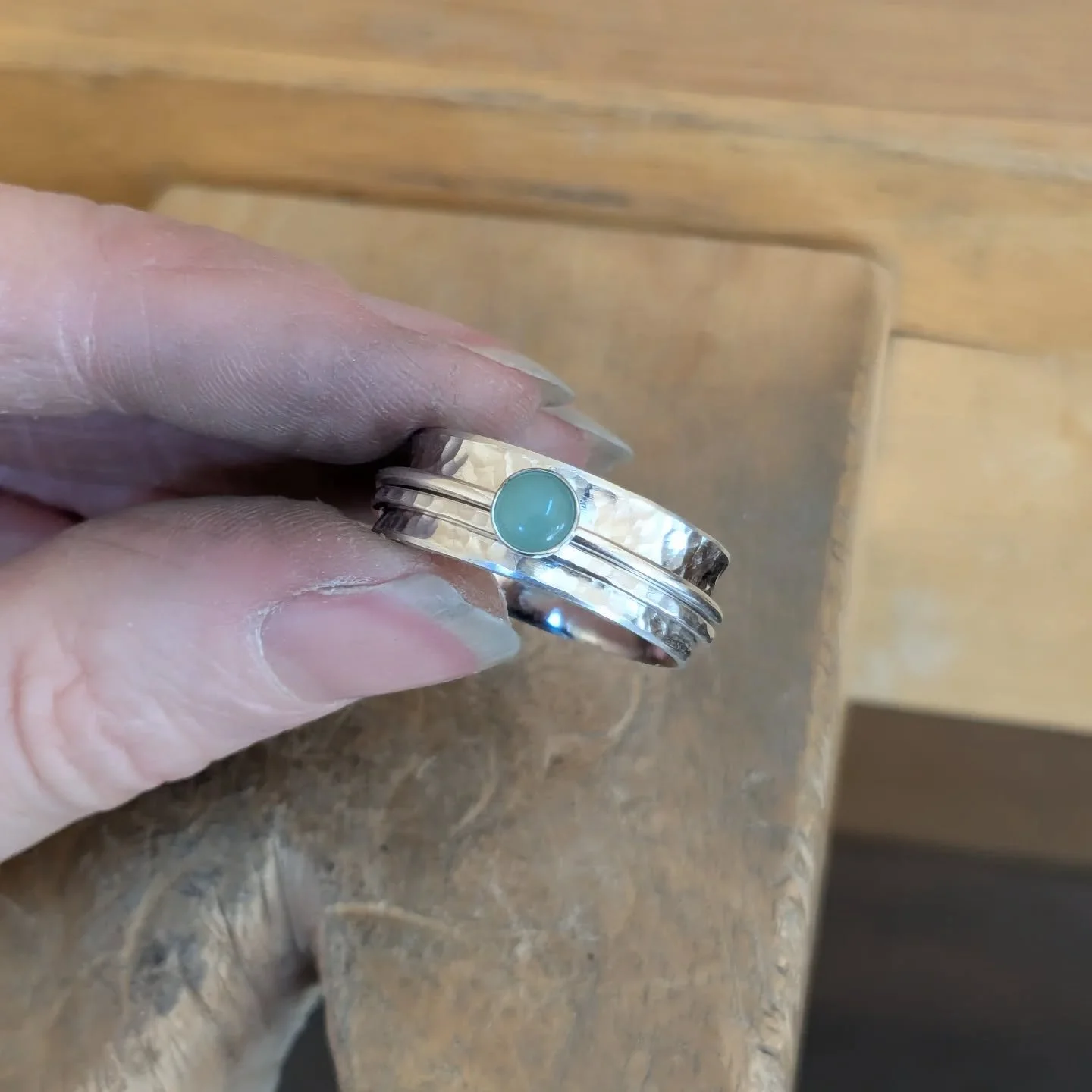 This one left the studio today 🌟

I love making spinner rings! There are quite a few on my website, but if you&rsquo;re looking for a specific gemstone, just let me know 💍

#spinnerring #anxietyring #meditationrings #ecojewellery #handmadejewellery
